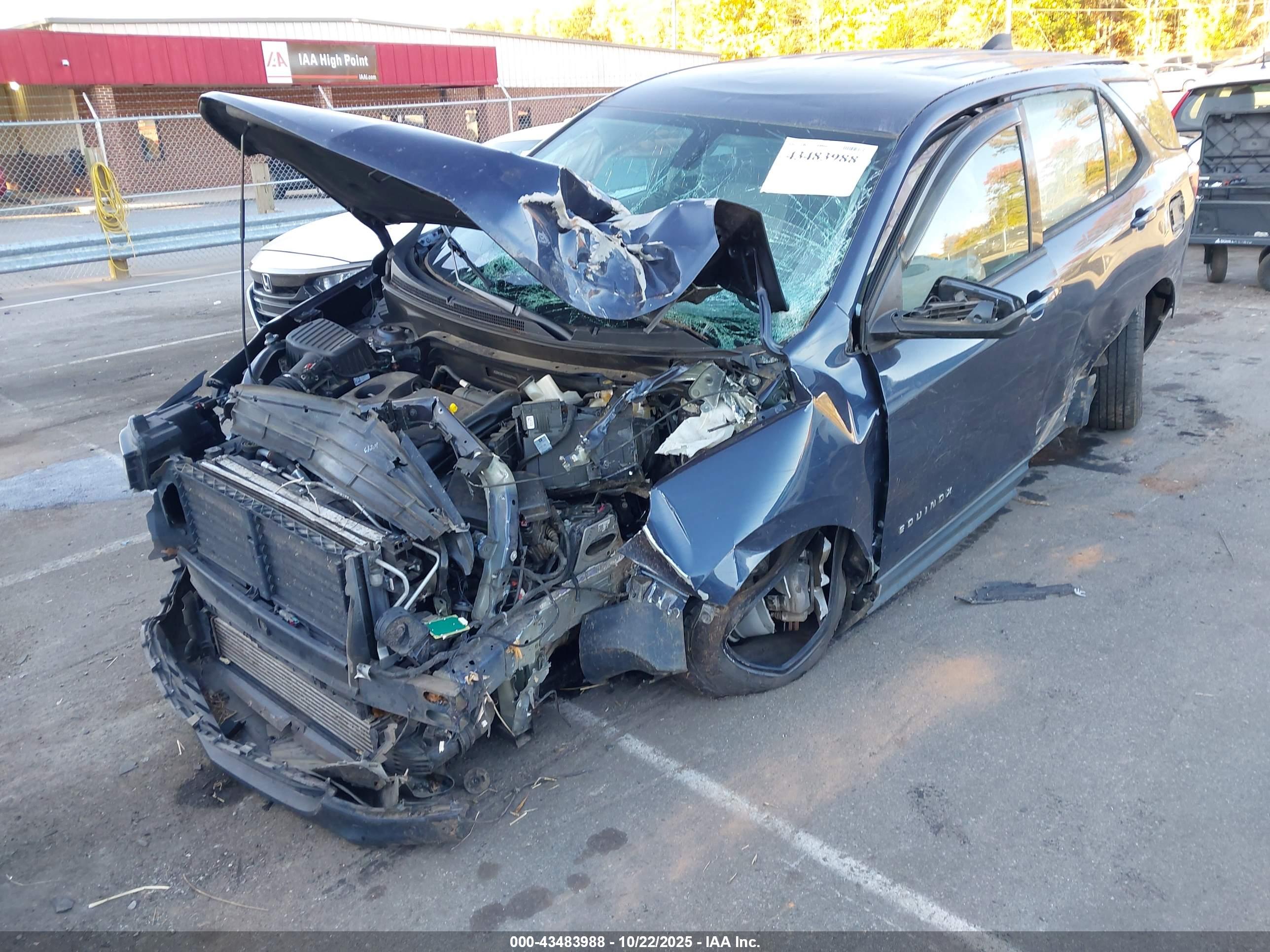 CHEVROLET EQUINOX image 6