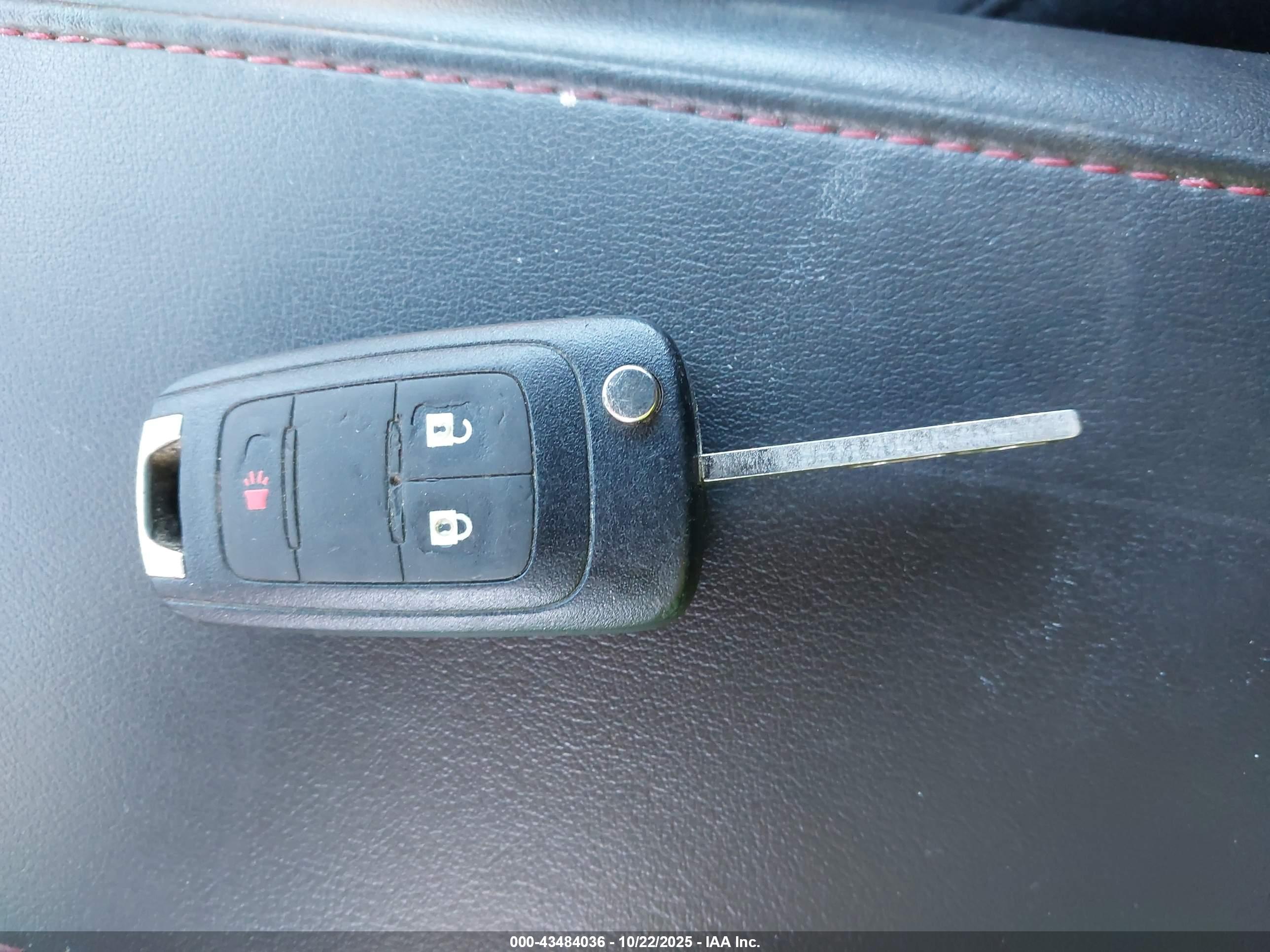 CHEVROLET EQUINOX image 11