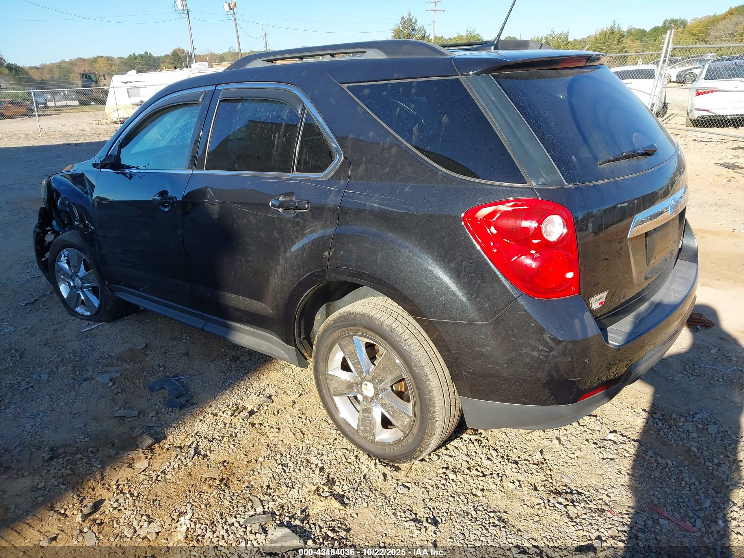 CHEVROLET EQUINOX image 3
