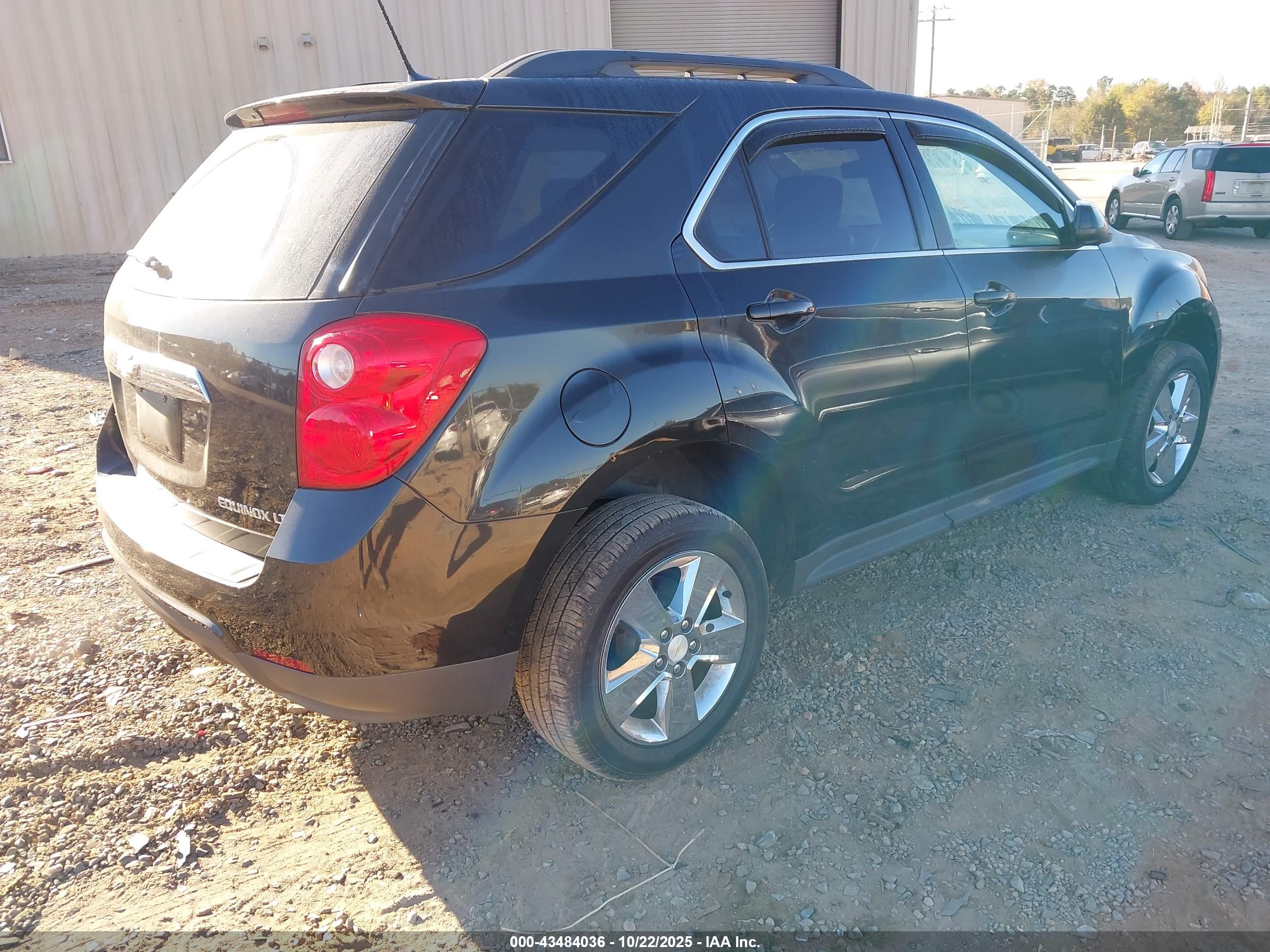 CHEVROLET EQUINOX image 4