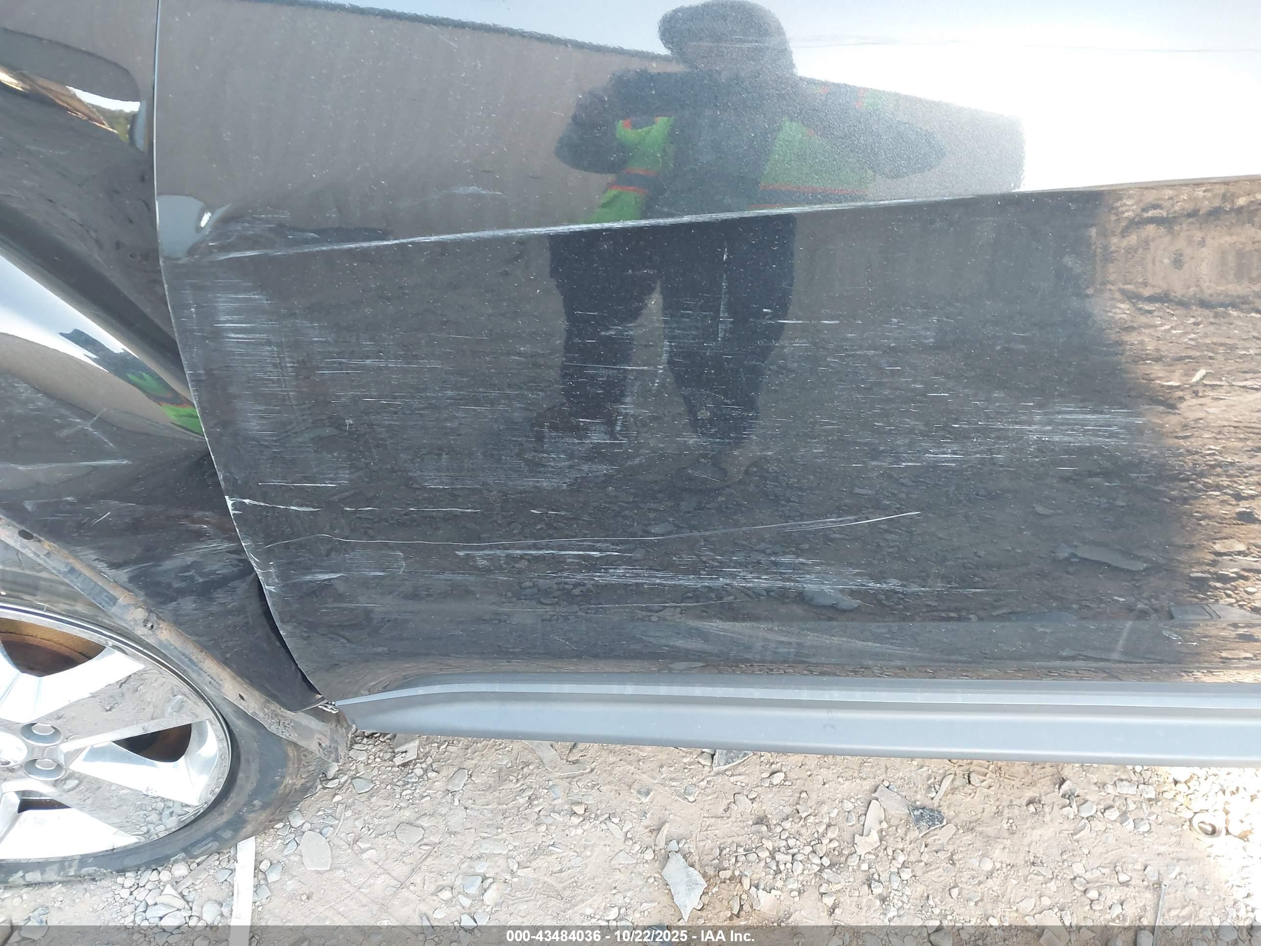 CHEVROLET EQUINOX image 6