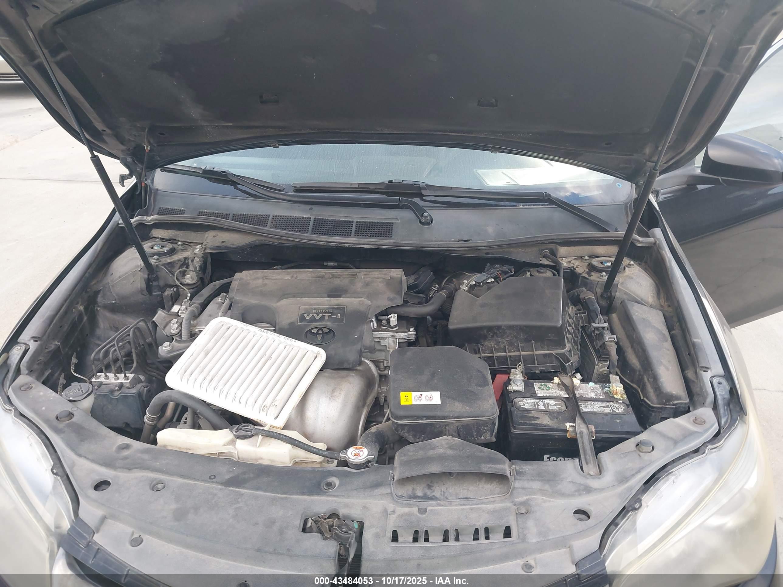TOYOTA CAMRY image 10