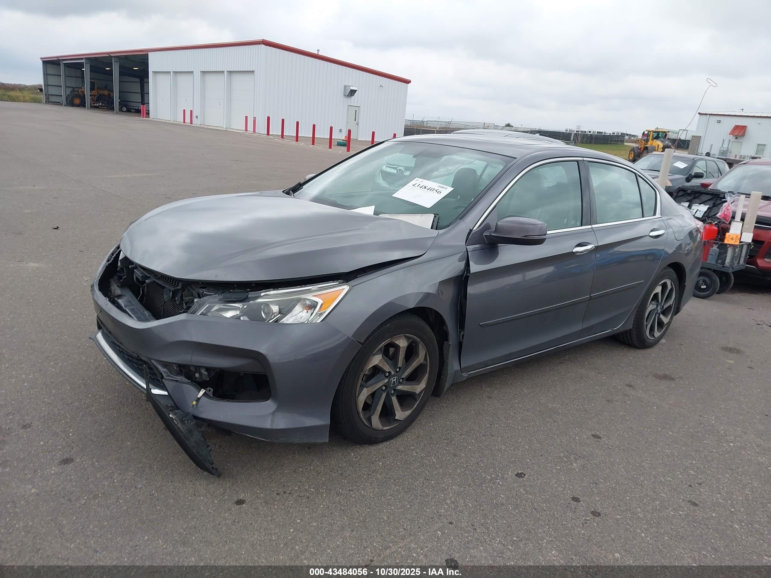 HONDA ACCORD image 2