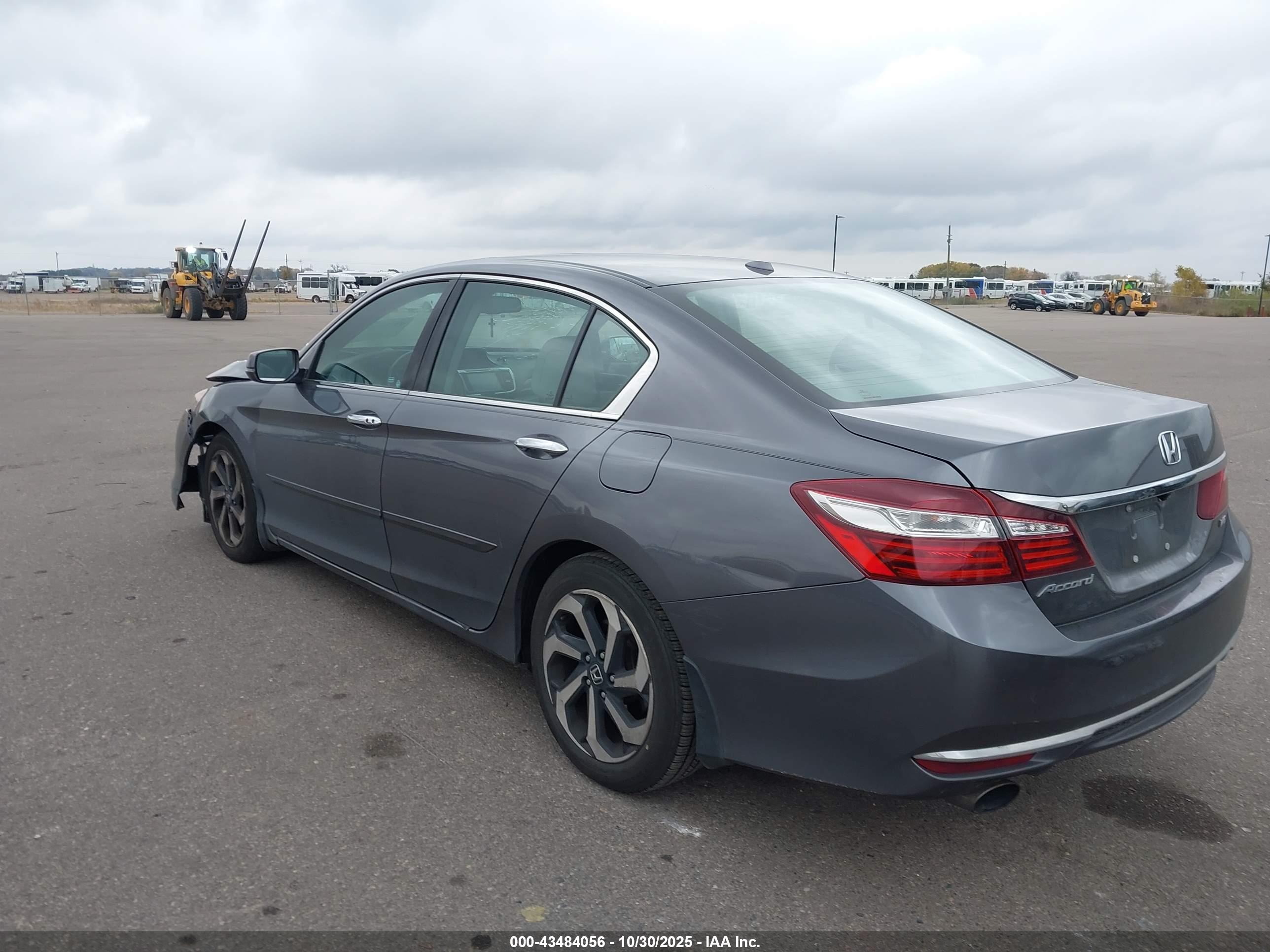 HONDA ACCORD image 3