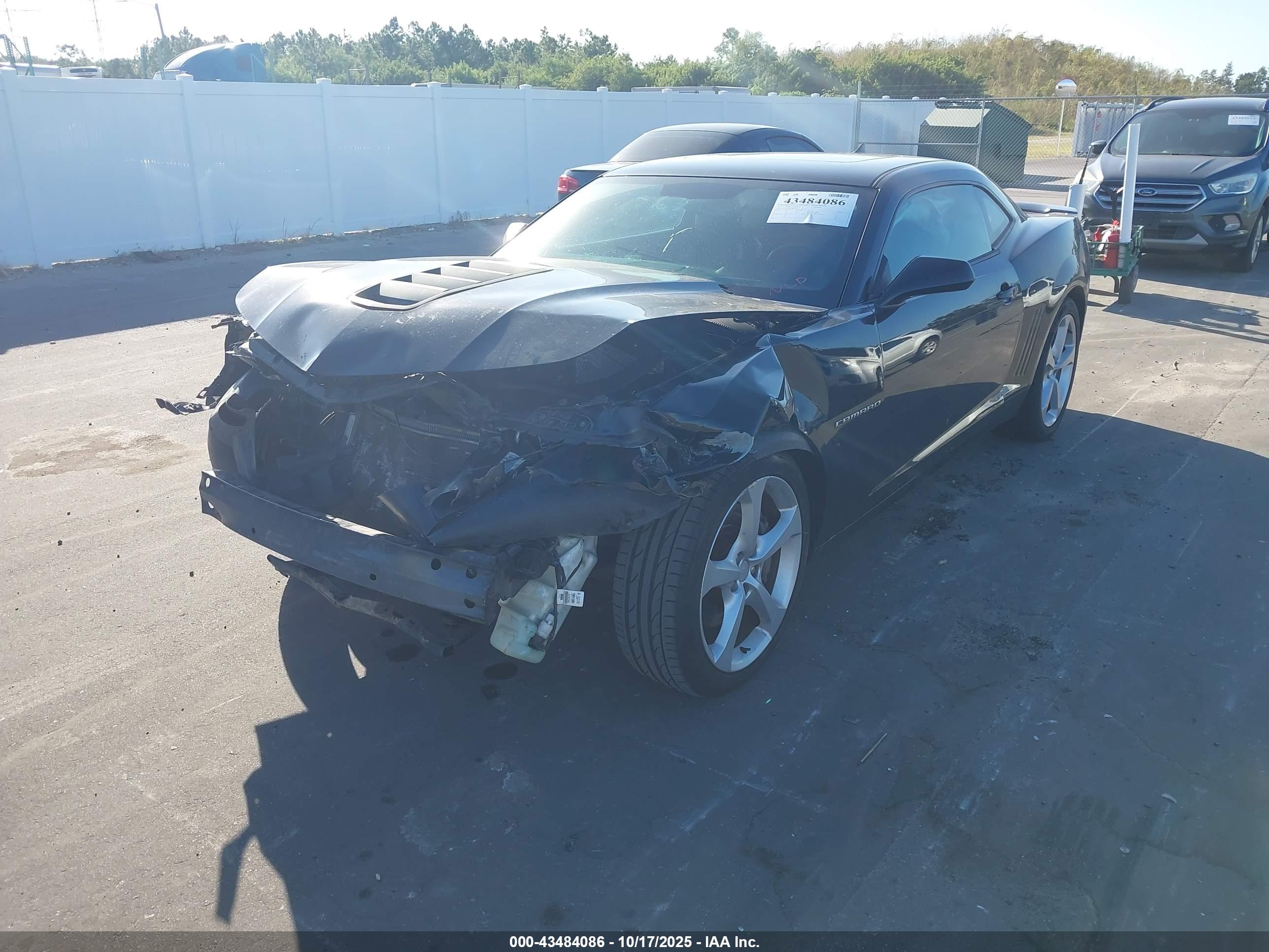 CHEVROLET CAMARO image 2