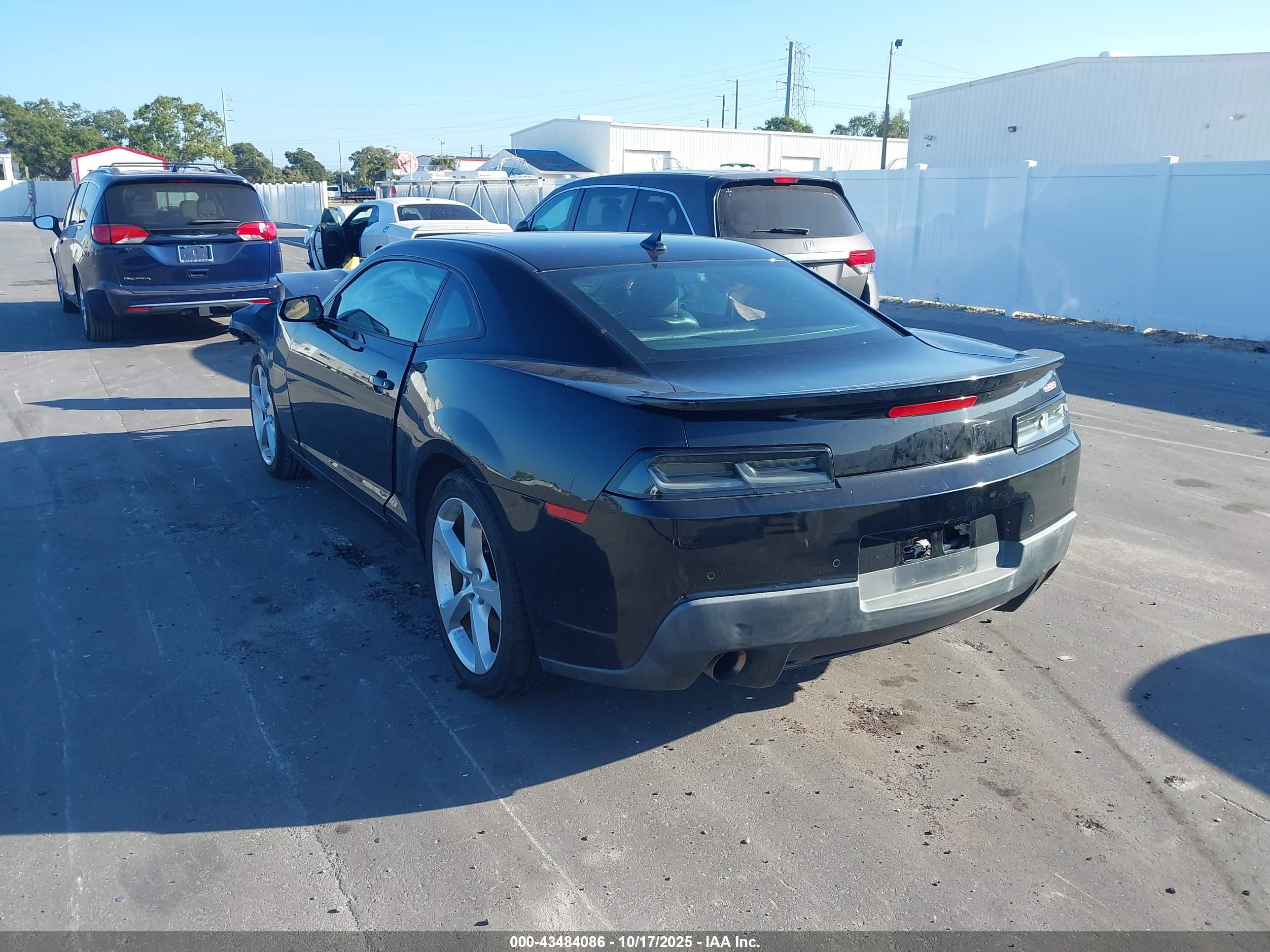 CHEVROLET CAMARO image 3