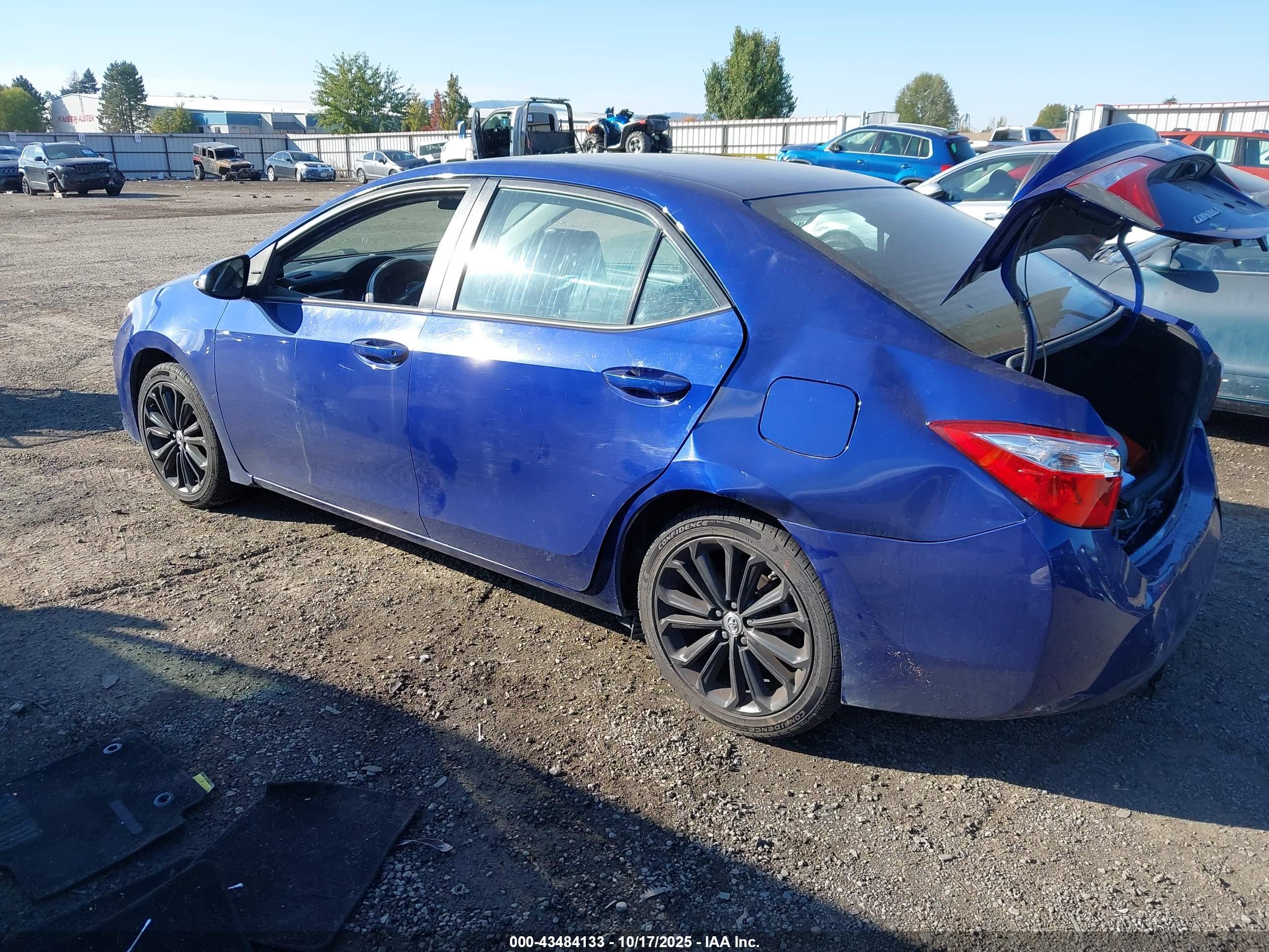 TOYOTA COROLLA image 3
