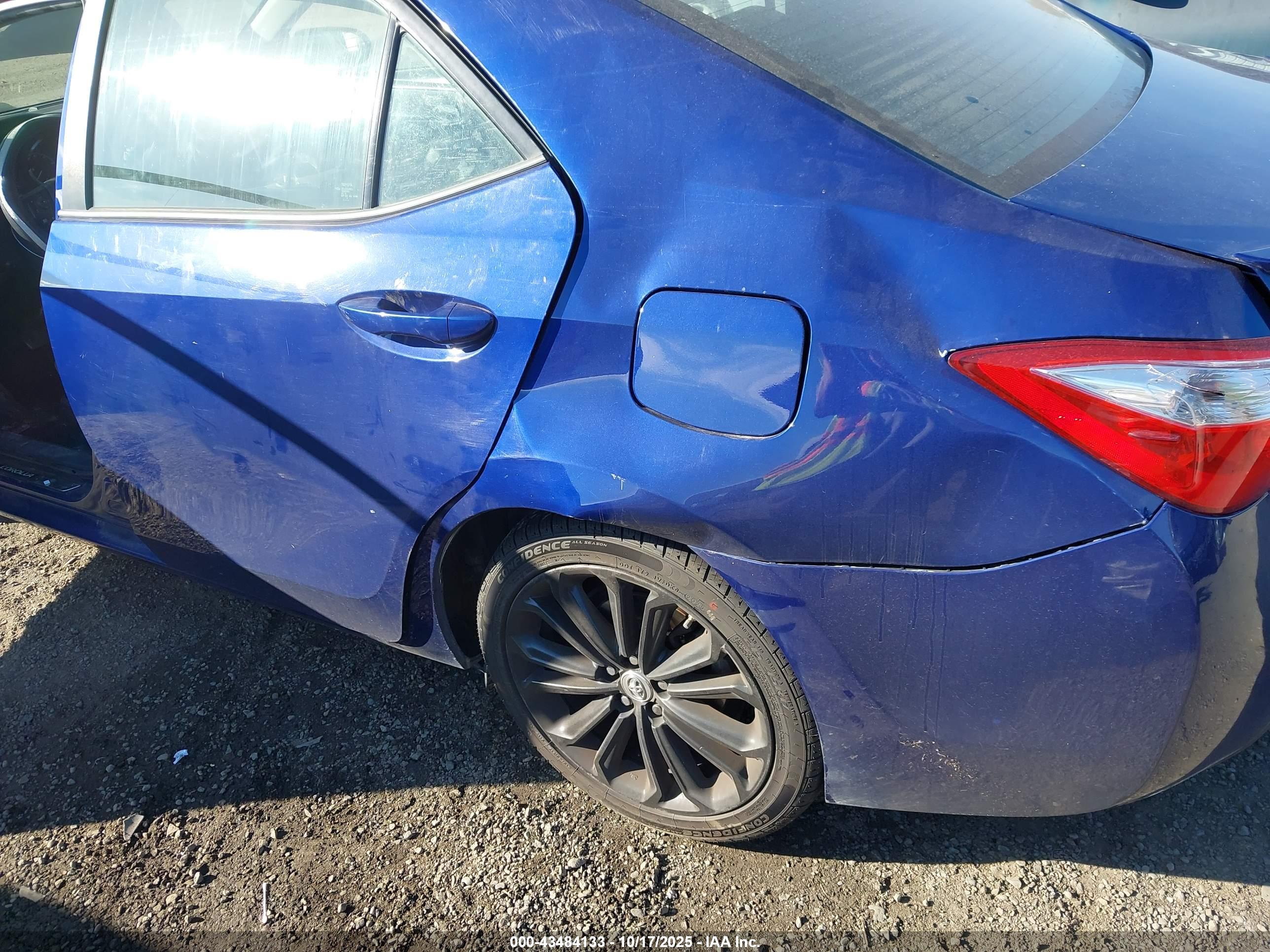 TOYOTA COROLLA image 6