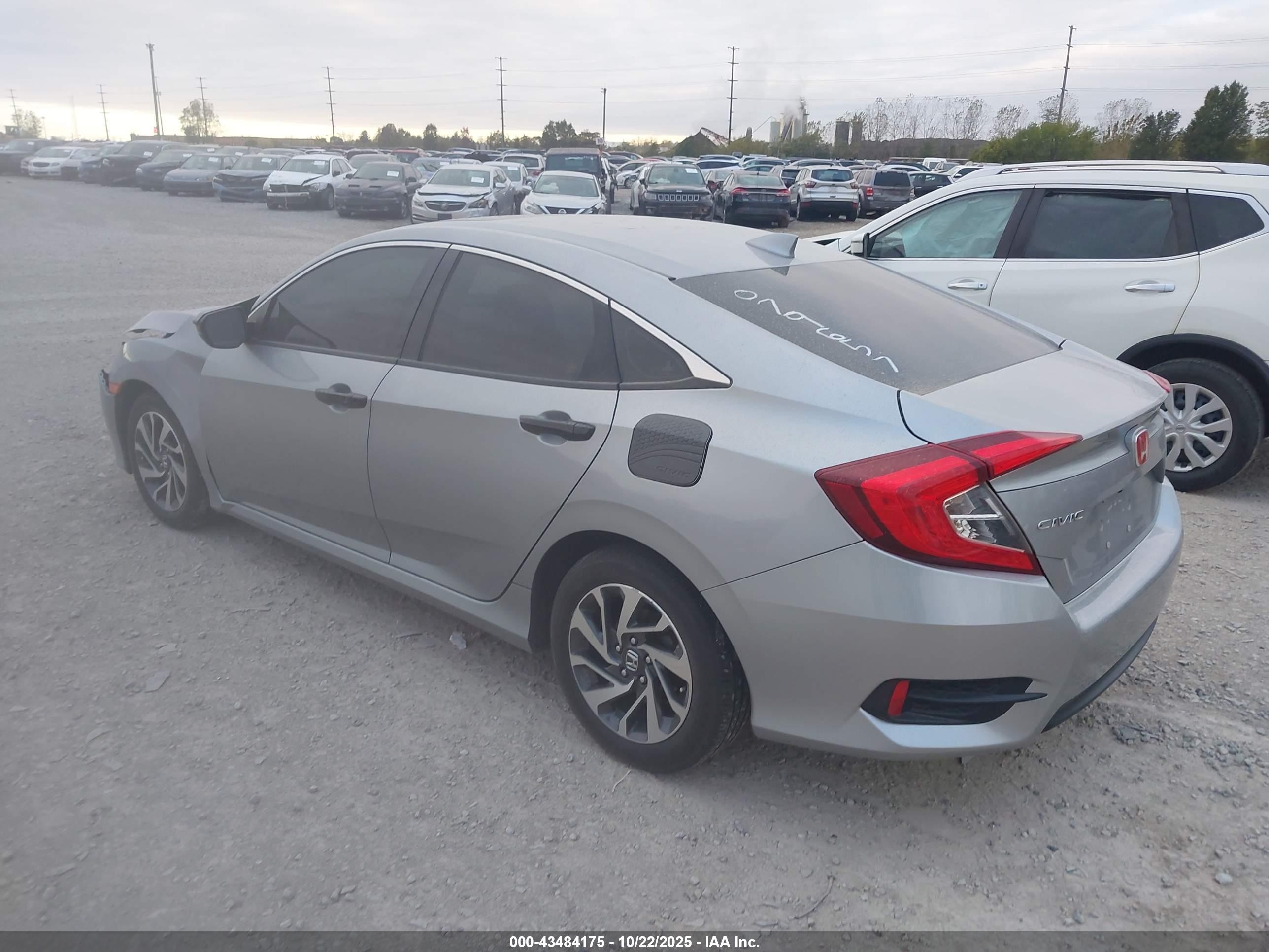 HONDA CIVIC image 3
