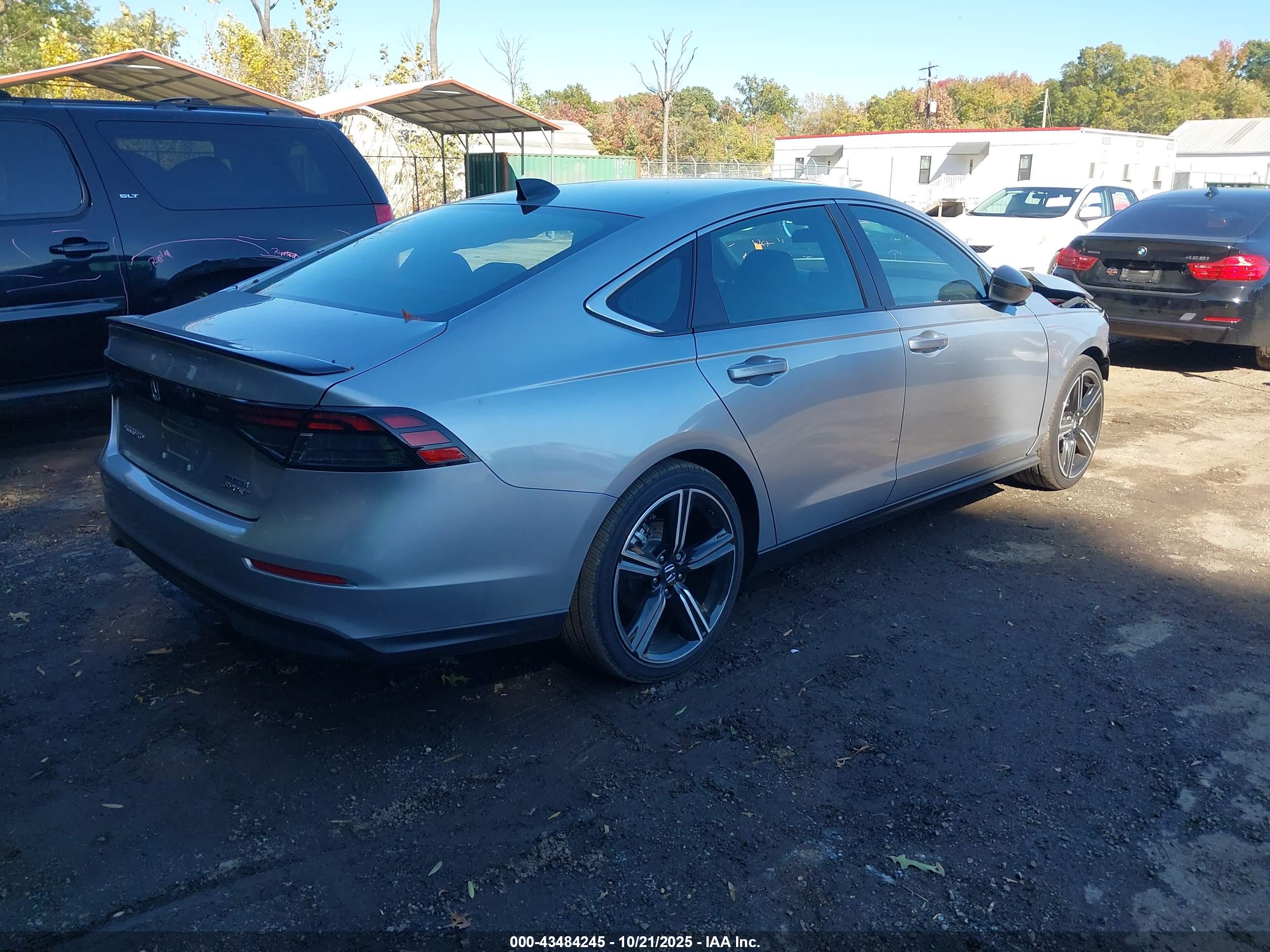 HONDA ACCORD image 4