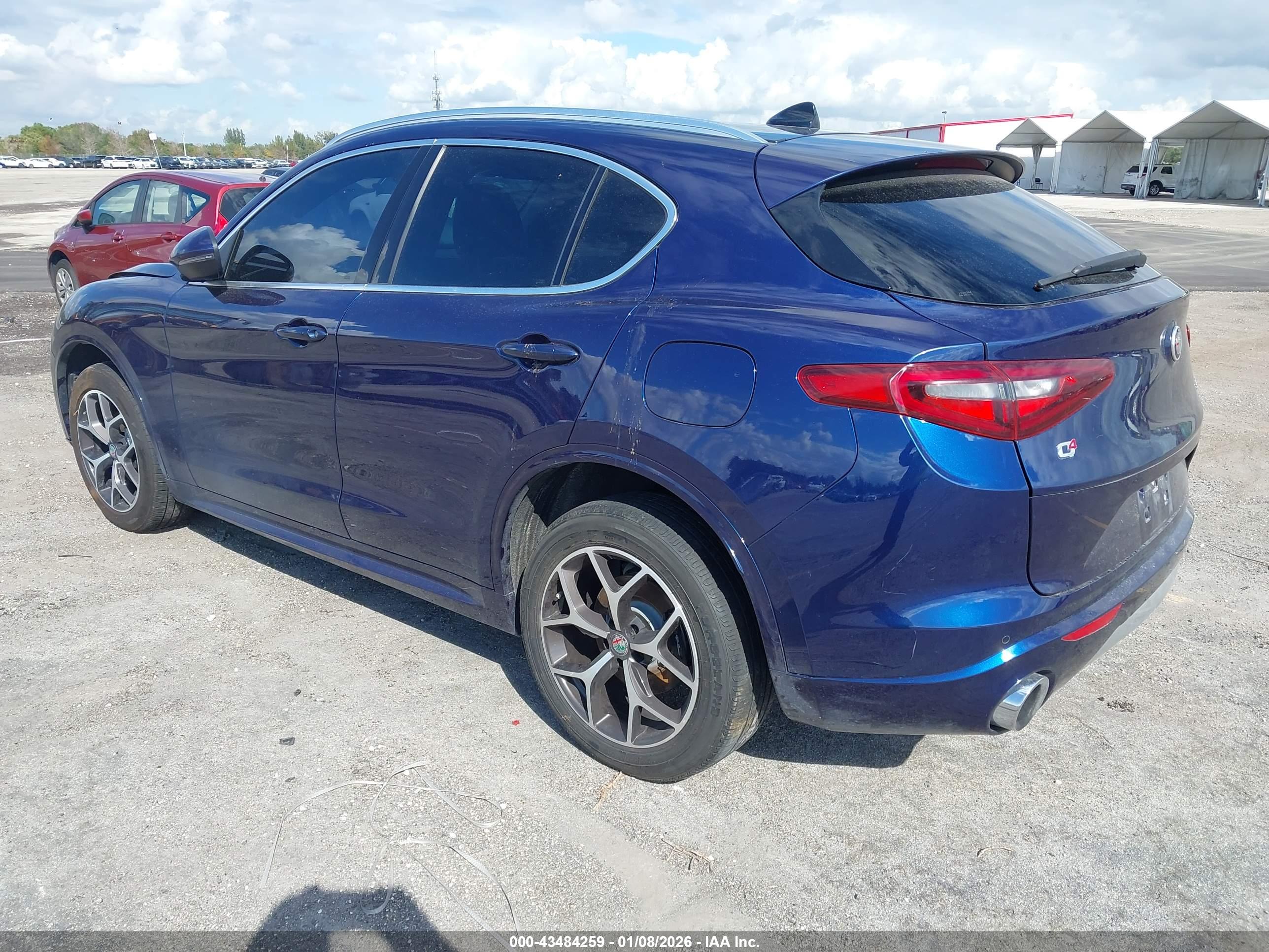 ALFA ROMEO image 3