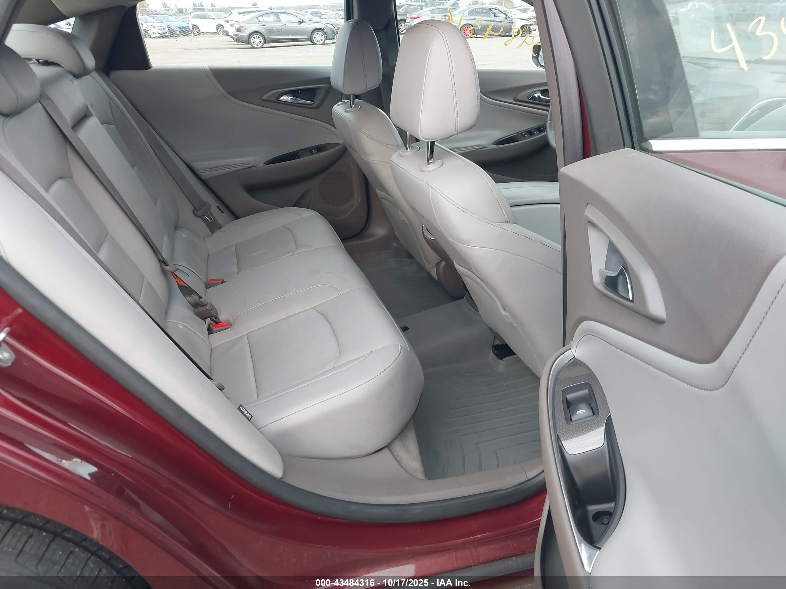 CHEVROLET MALIBU image 8