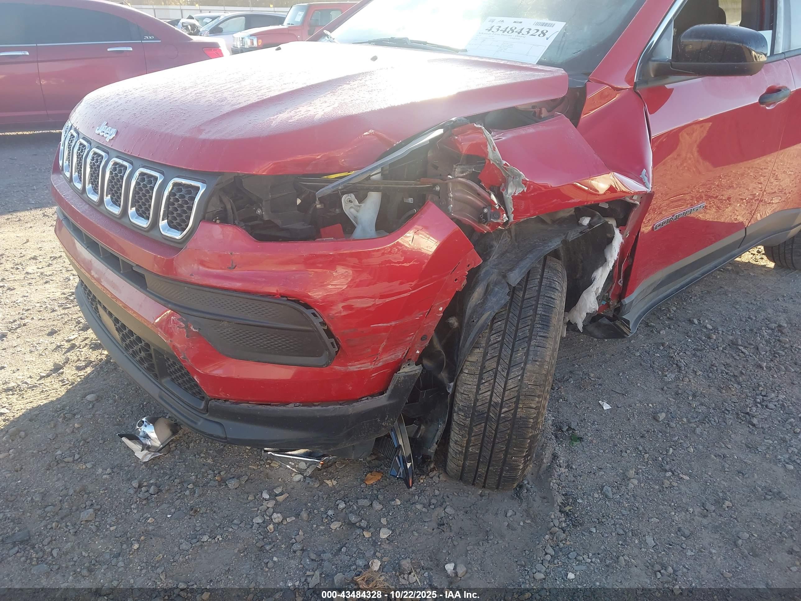 JEEP COMPASS image 6