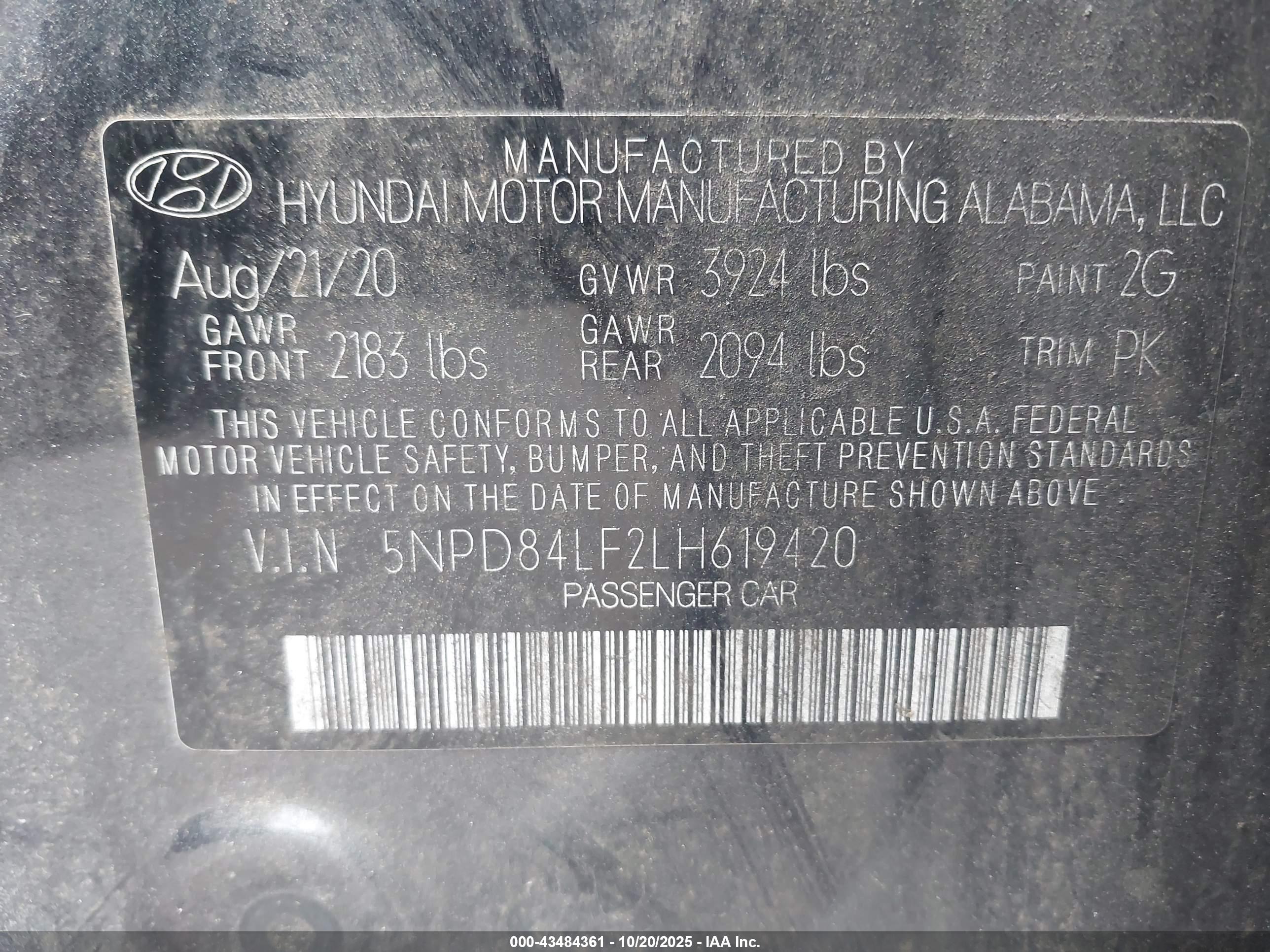 HYUNDAI ELANTRA image 9