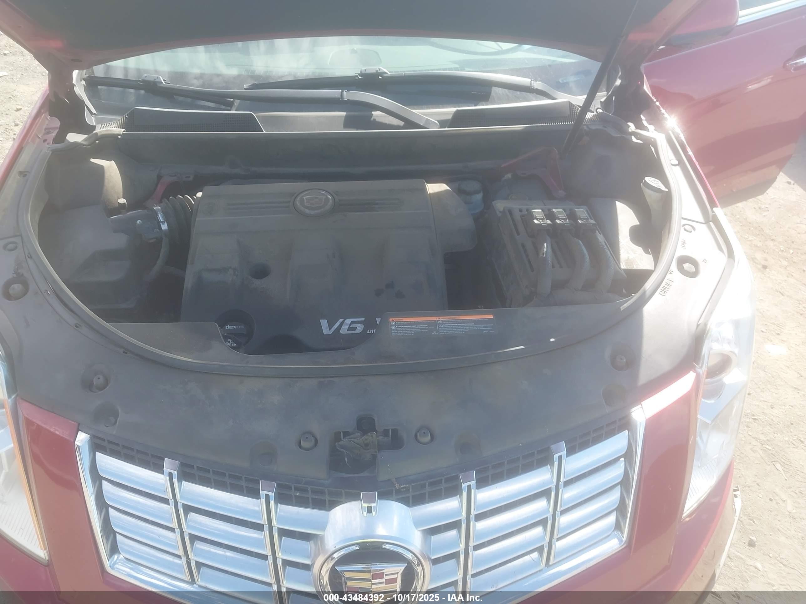 CADILLAC SRX image 10