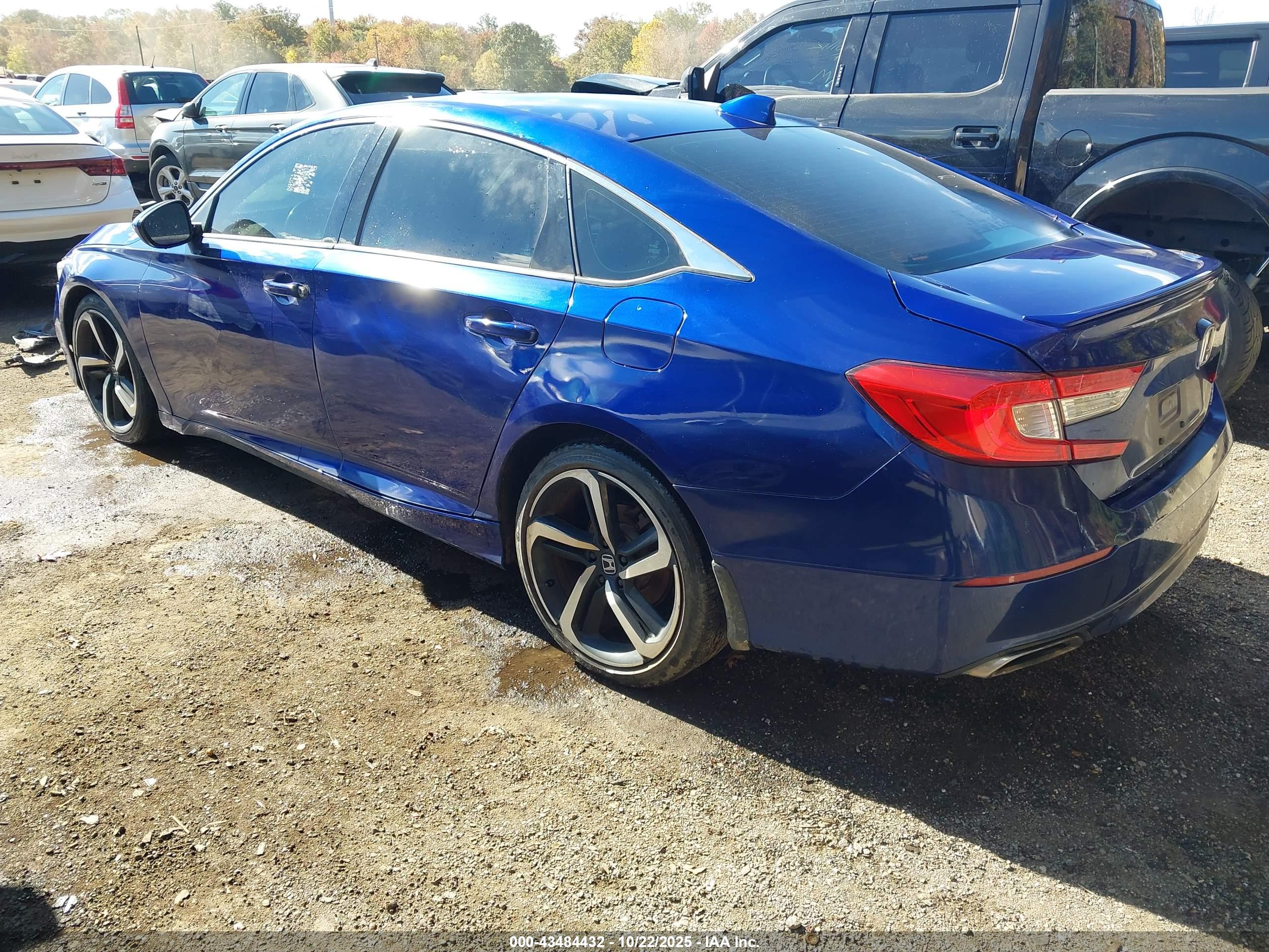 HONDA ACCORD image 3