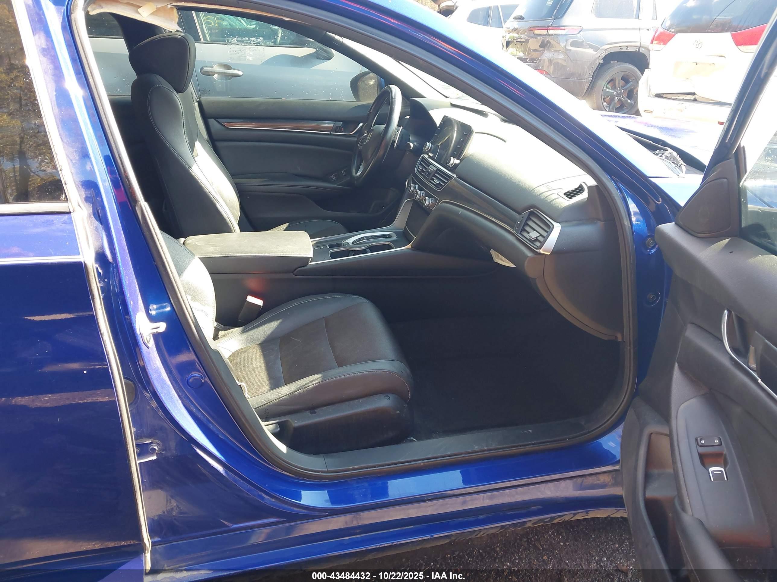 HONDA ACCORD image 5