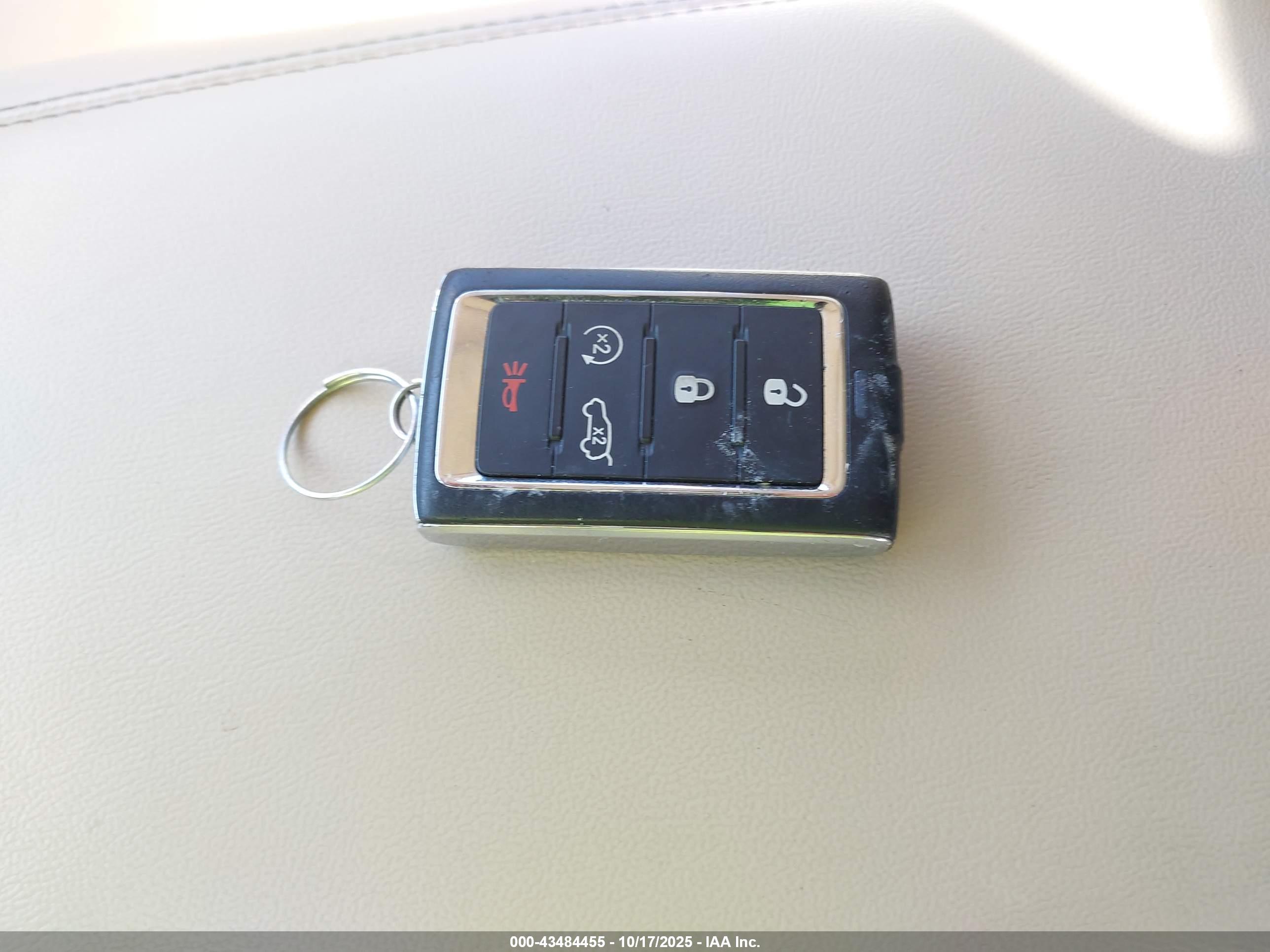 JEEP GRAND image 11