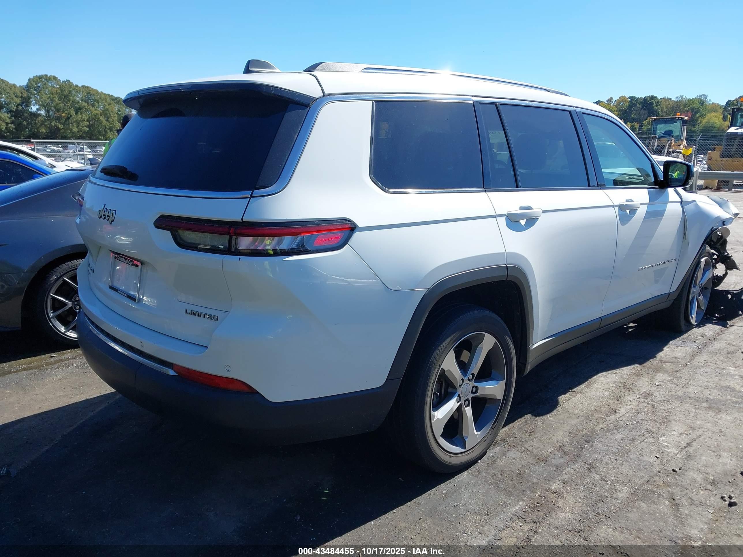 JEEP GRAND image 4