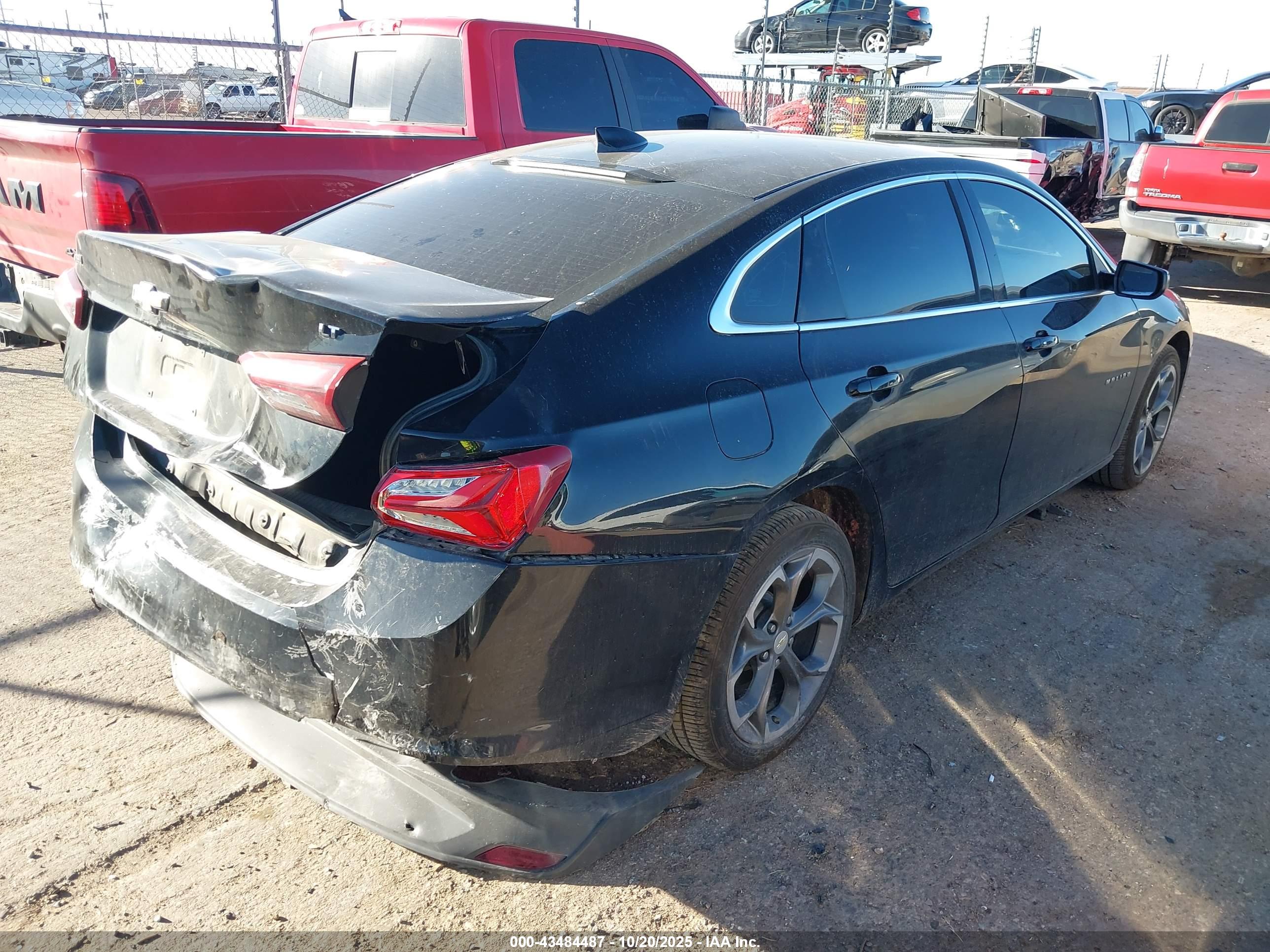 CHEVROLET MALIBU image 4