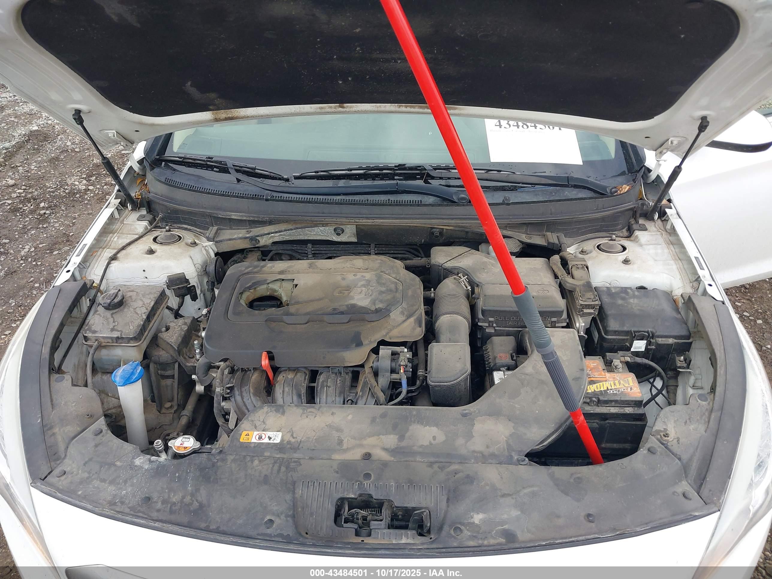 HYUNDAI SONATA image 10