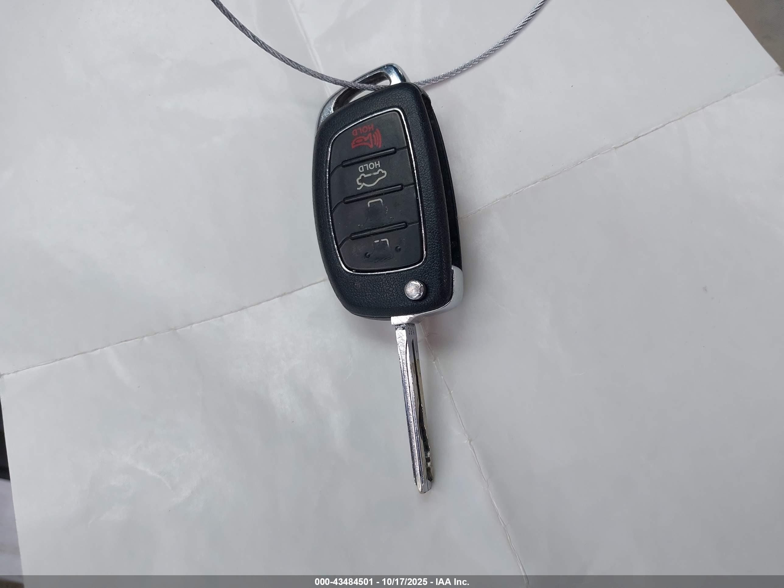 HYUNDAI SONATA image 11