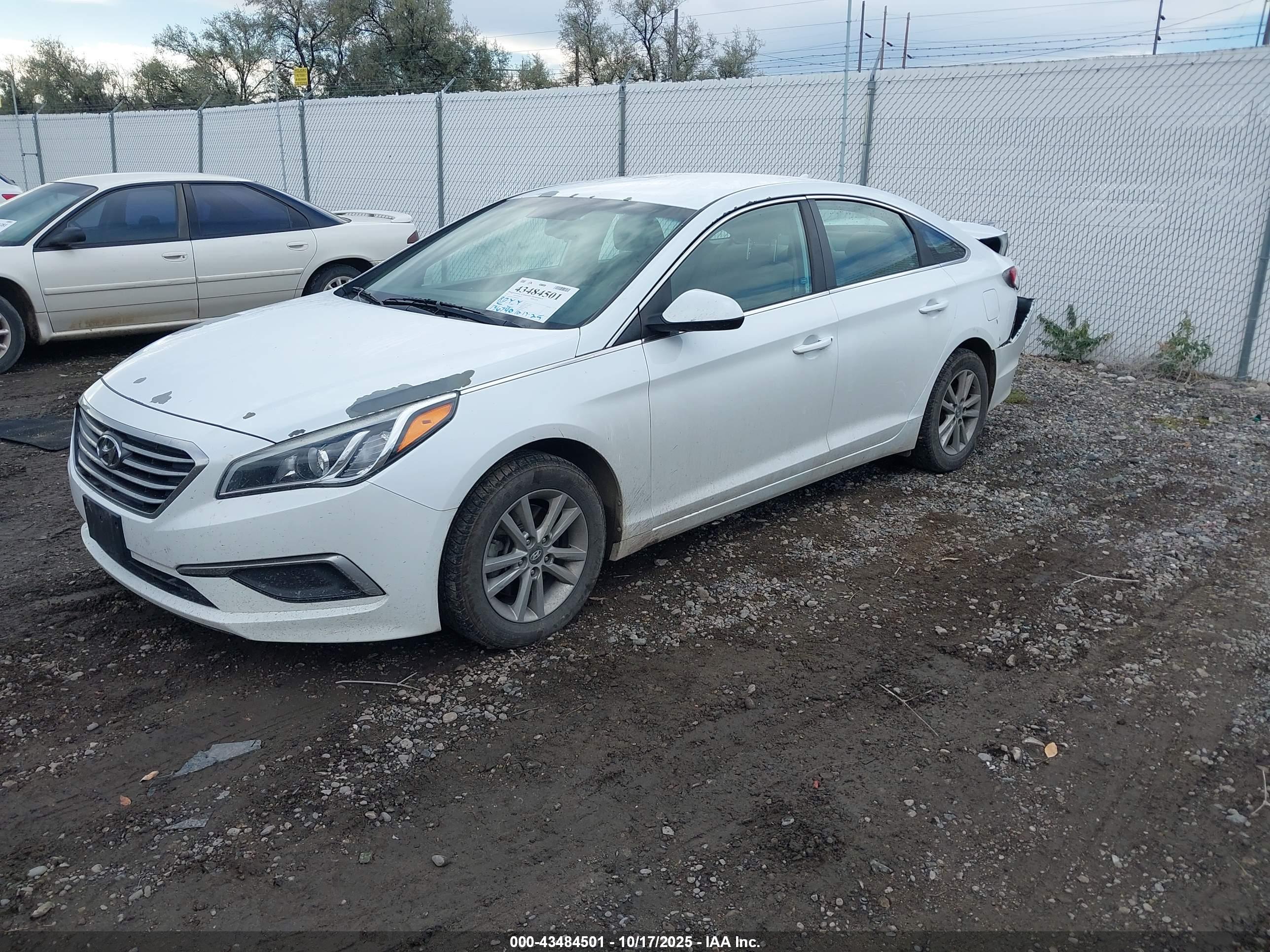 HYUNDAI SONATA image 2