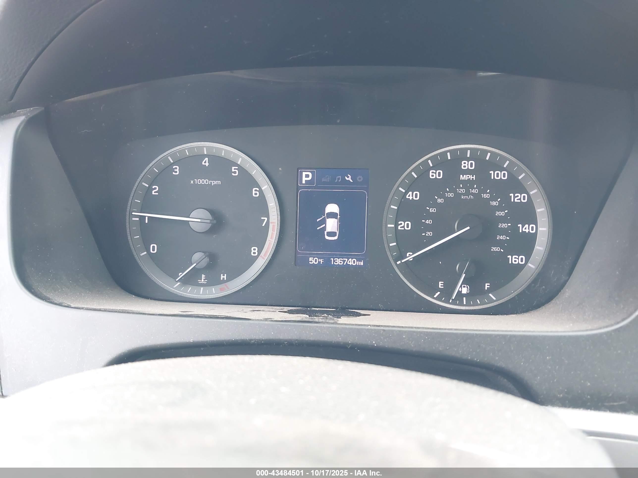 HYUNDAI SONATA image 7