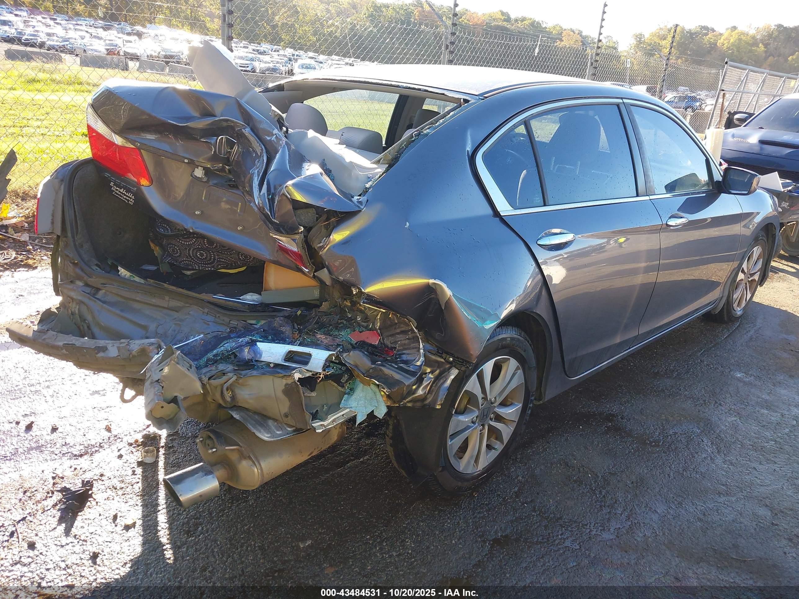 HONDA ACCORD image 4