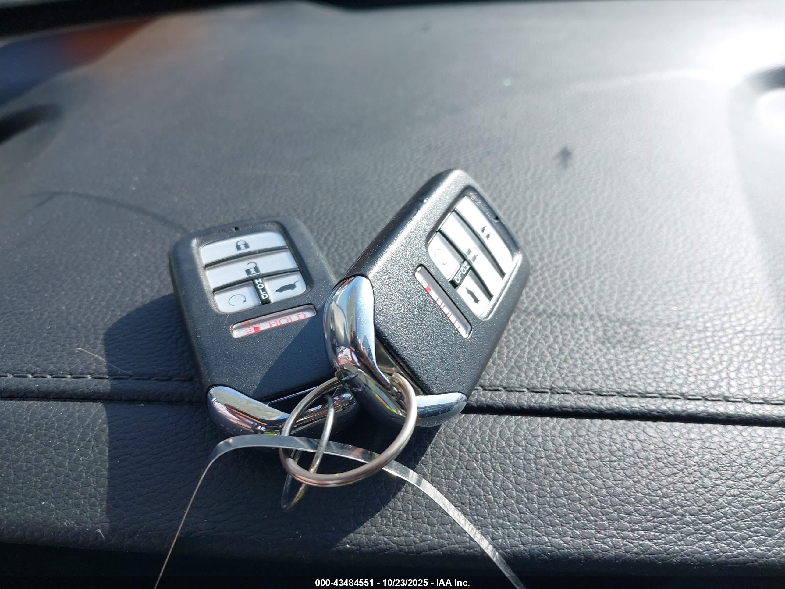 HONDA PILOT image 11
