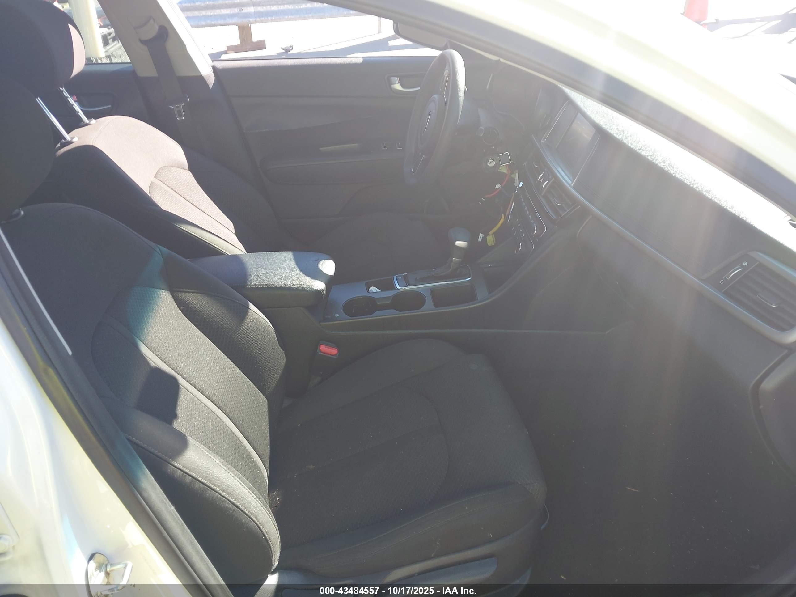 KIA OPTIMA image 5