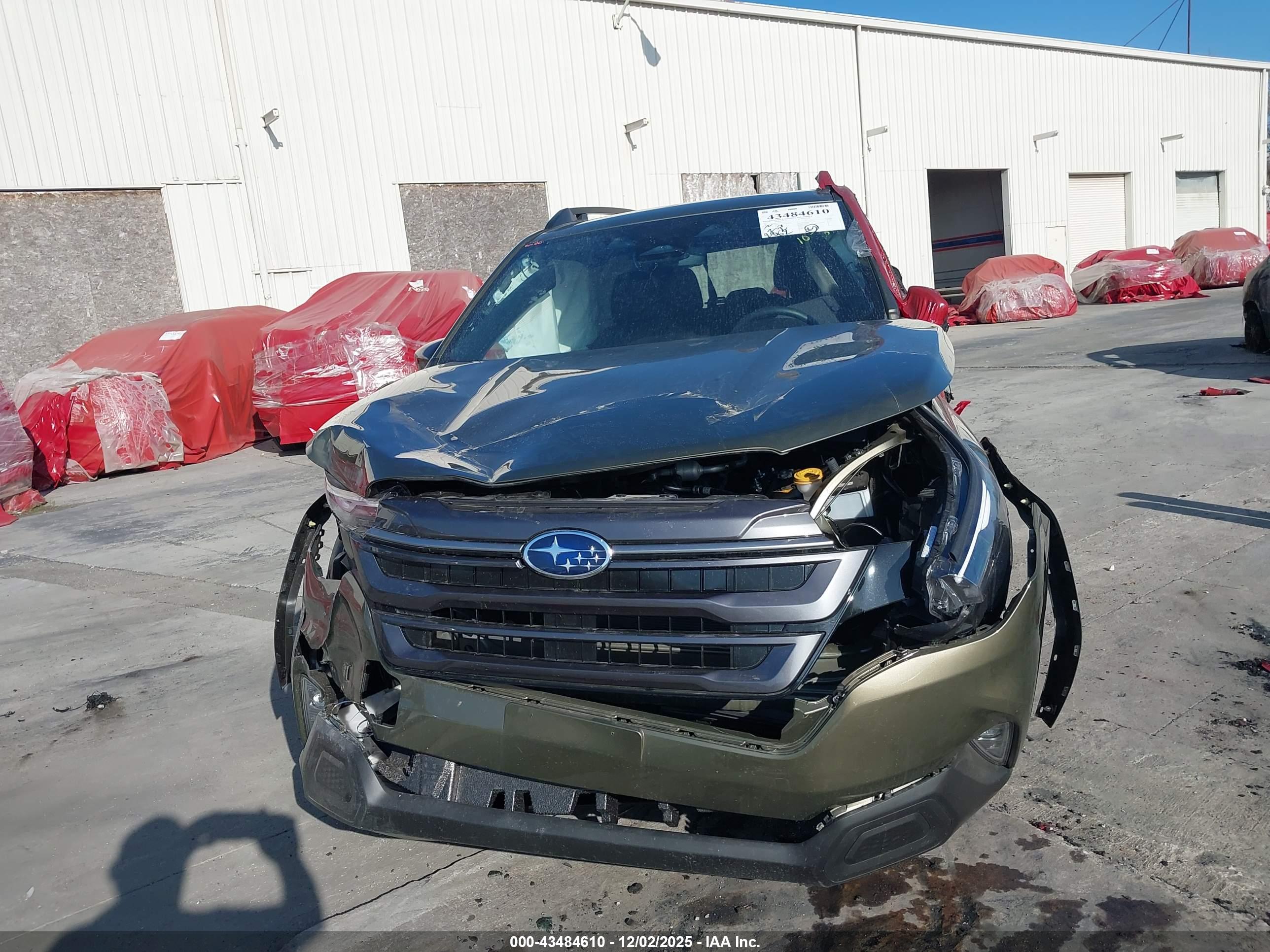 SUBARU FORESTER image 6