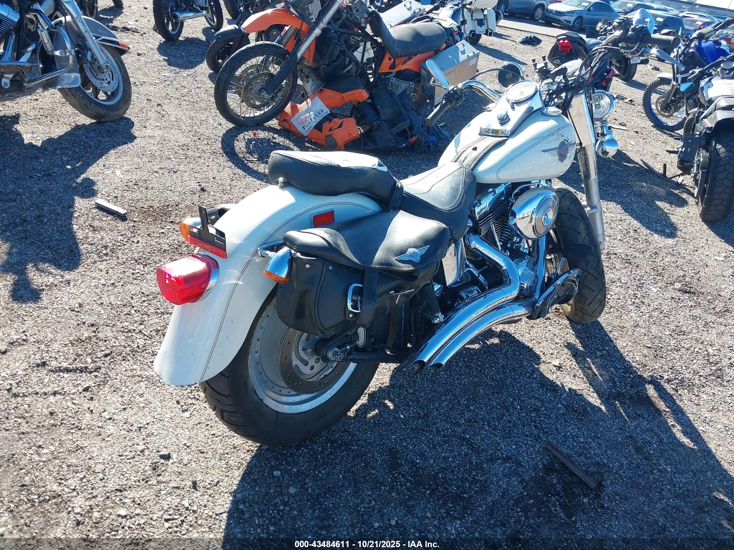 HARLEY-DAVIDSON FLSTFI image 4