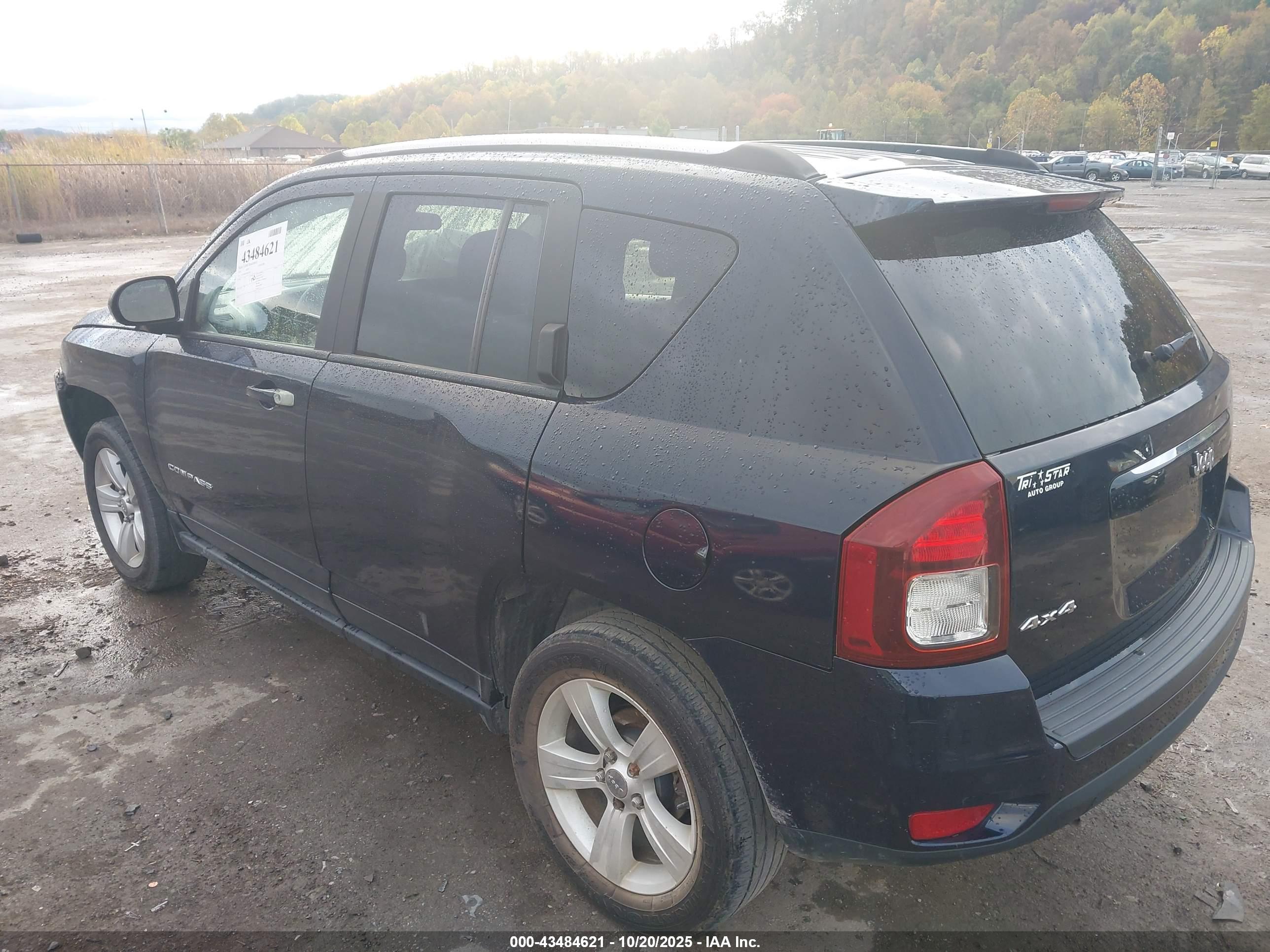 JEEP COMPASS image 3