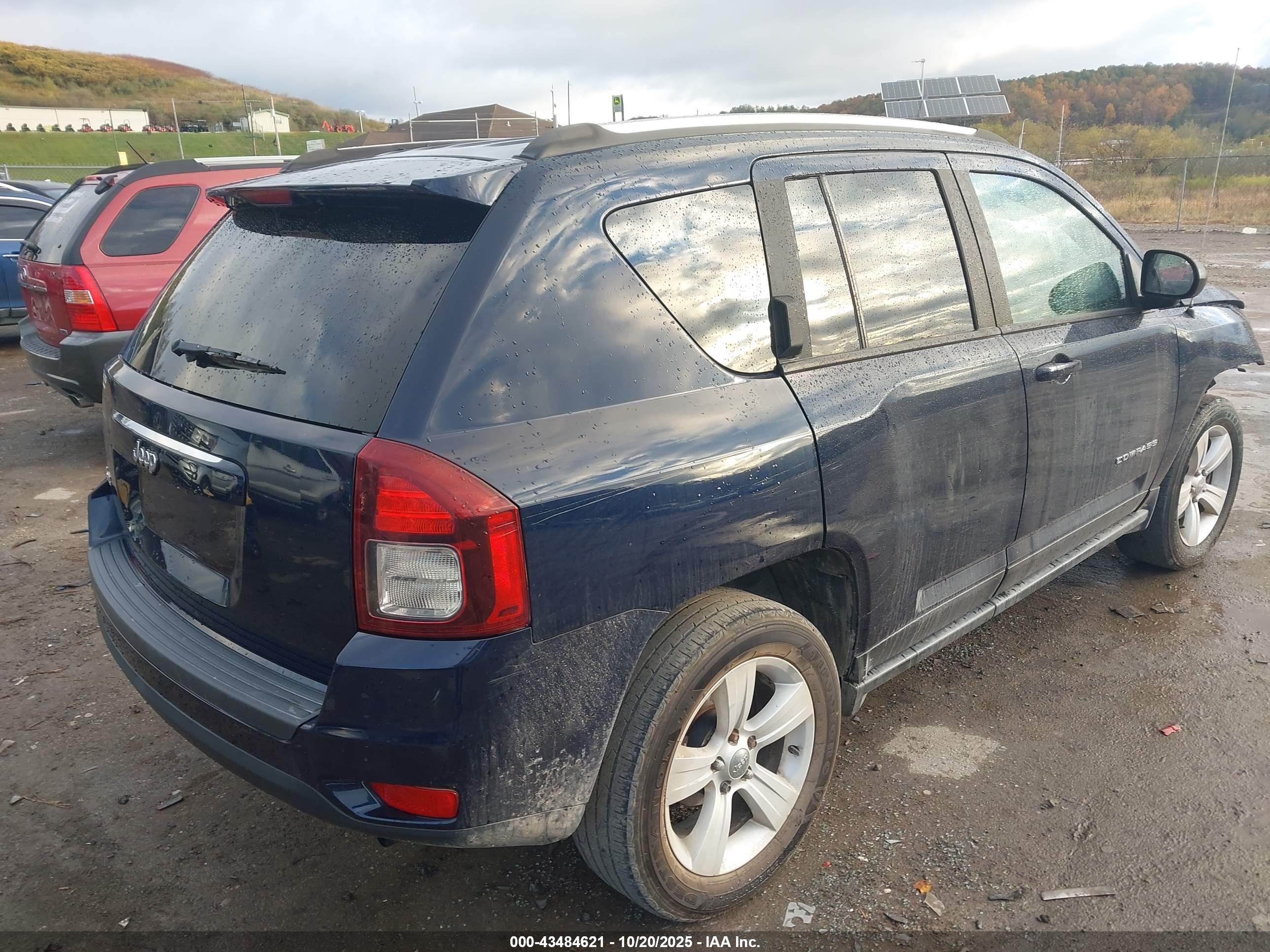 JEEP COMPASS image 4