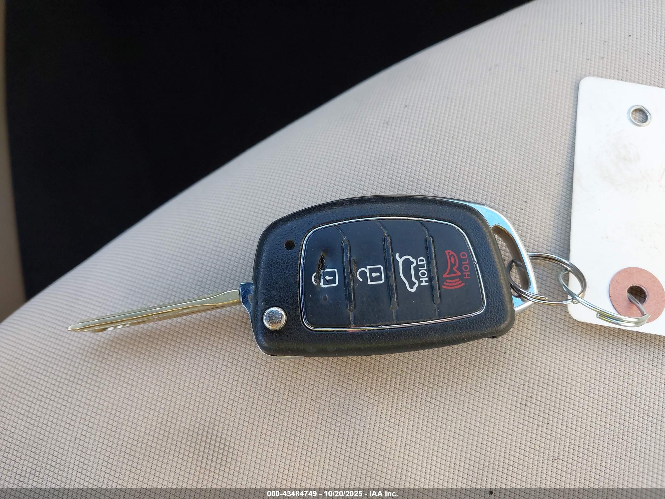HYUNDAI SONATA image 11