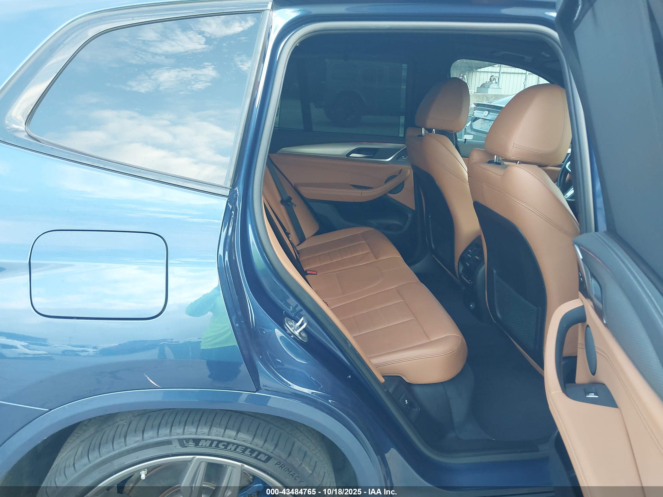 BMW X3 image 8