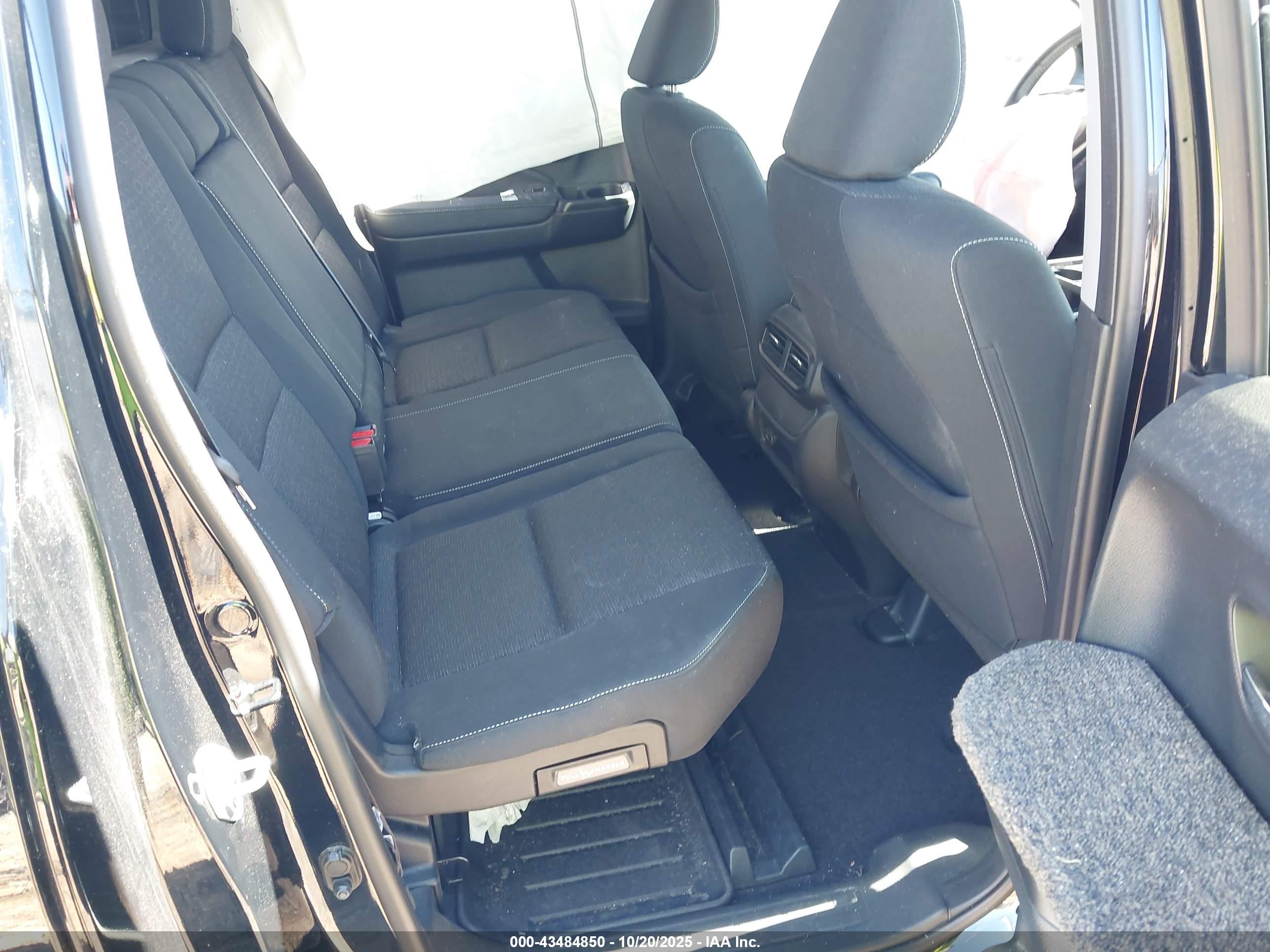 HONDA RIDGELINE image 8