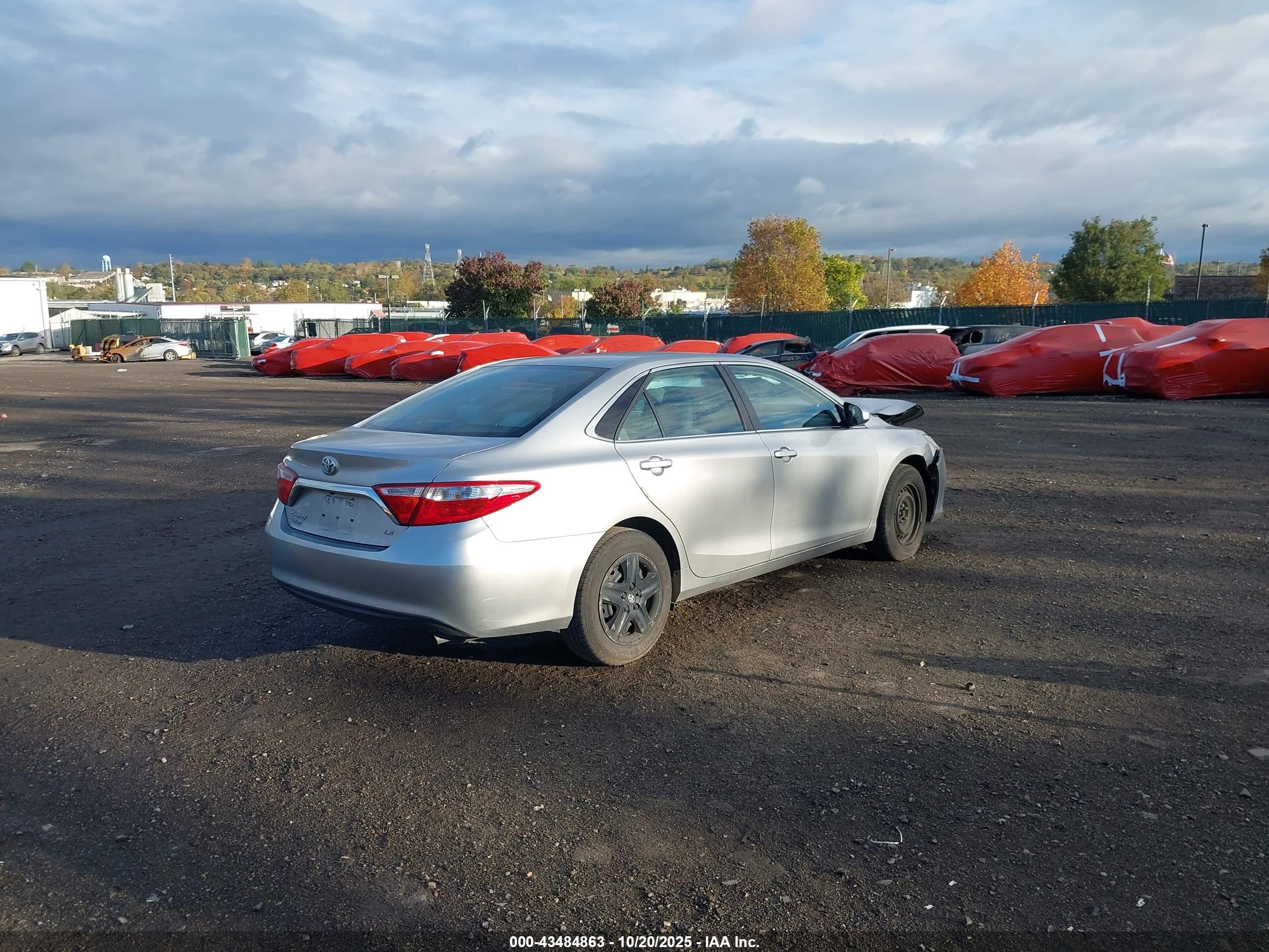 TOYOTA CAMRY image 4