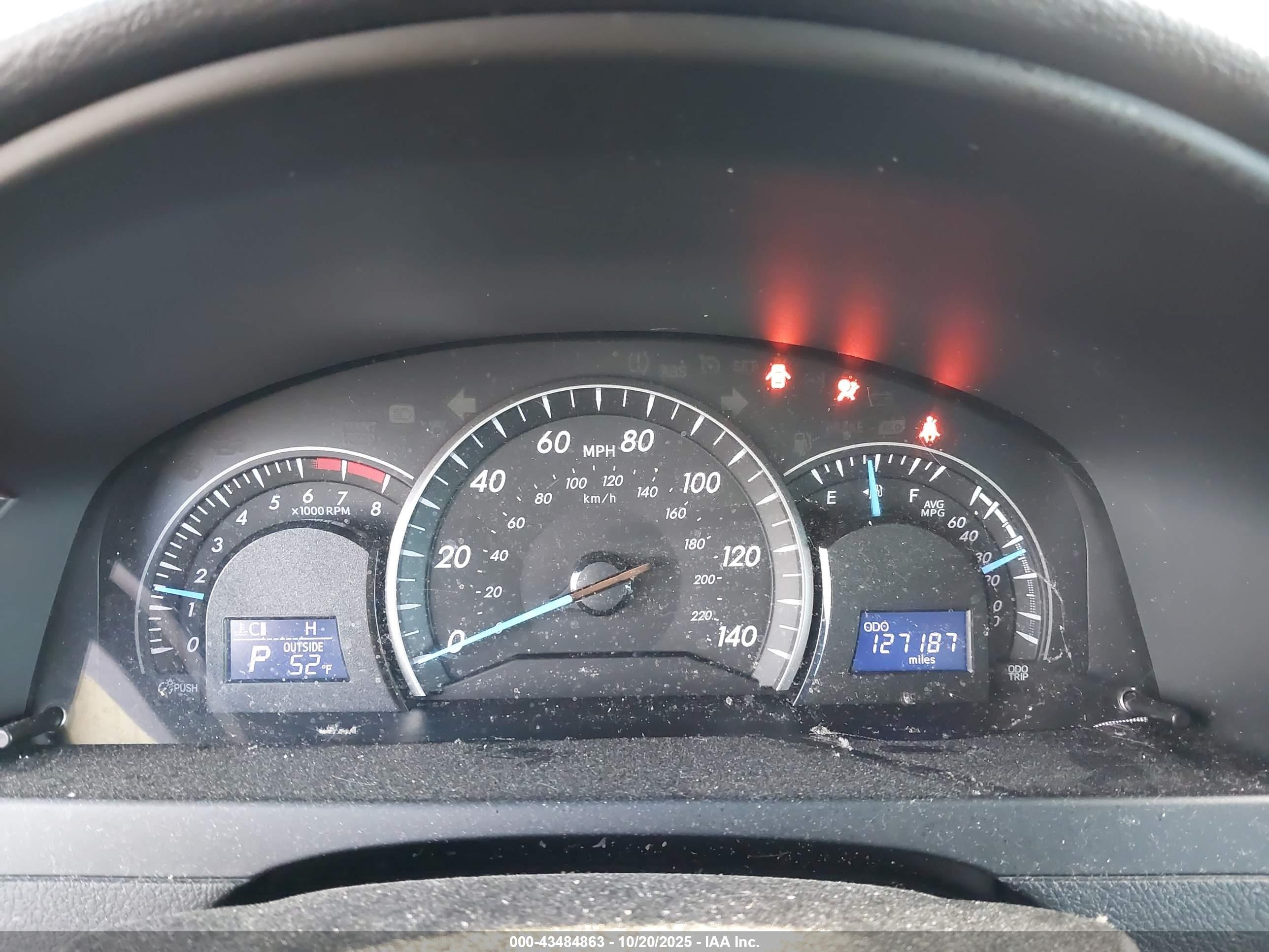 TOYOTA CAMRY image 7