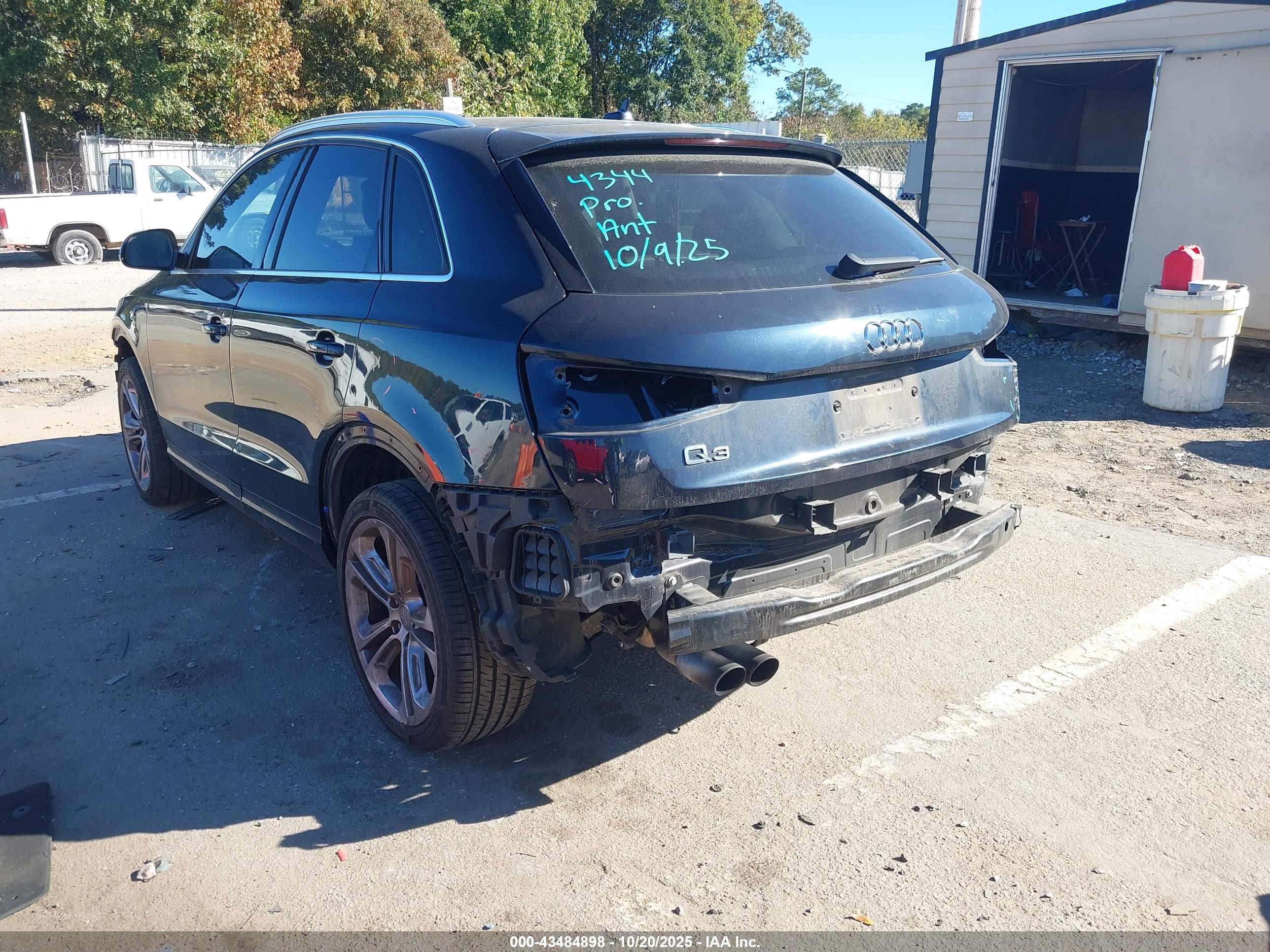 AUDI Q3 image 3