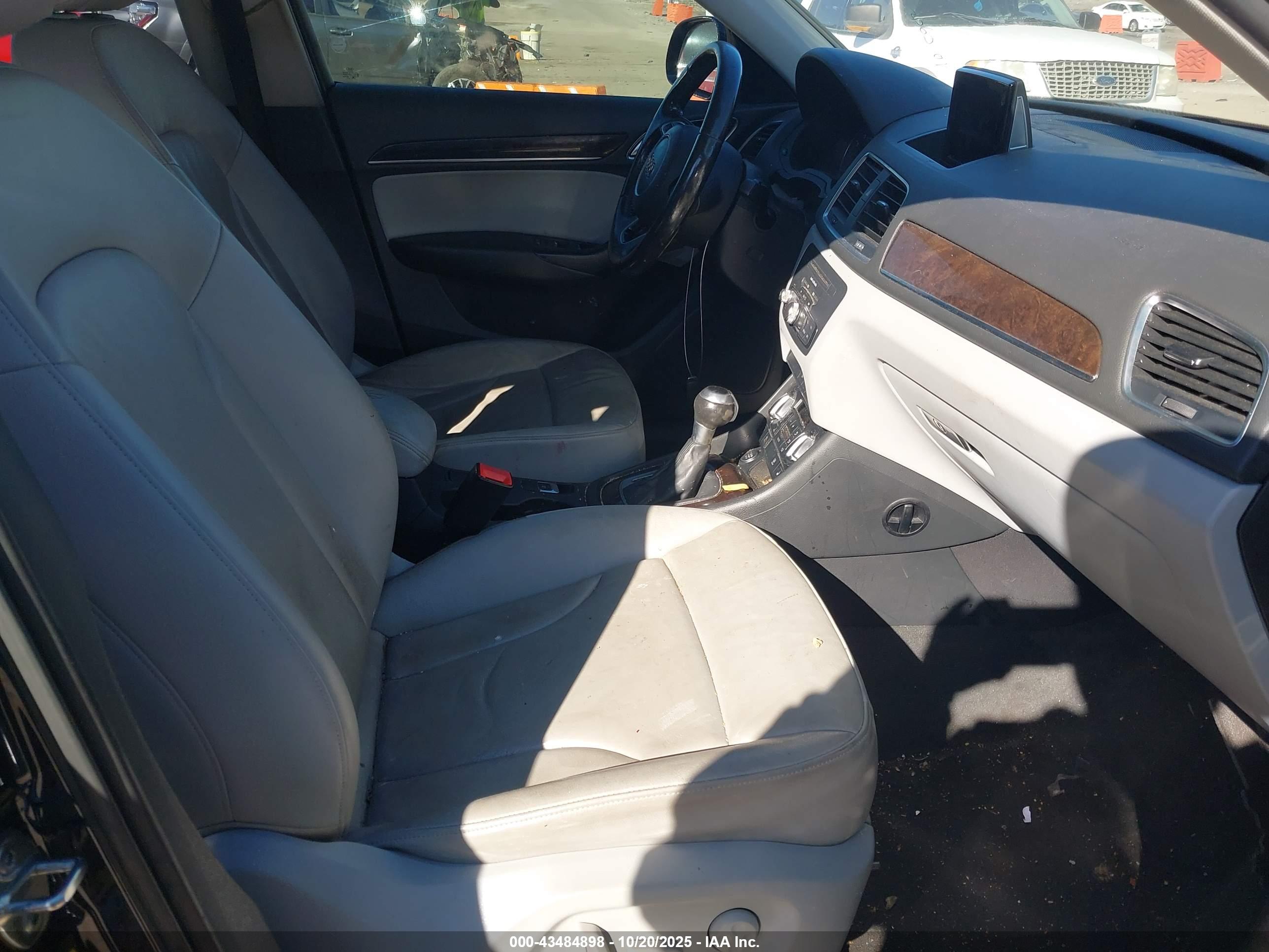 AUDI Q3 image 5