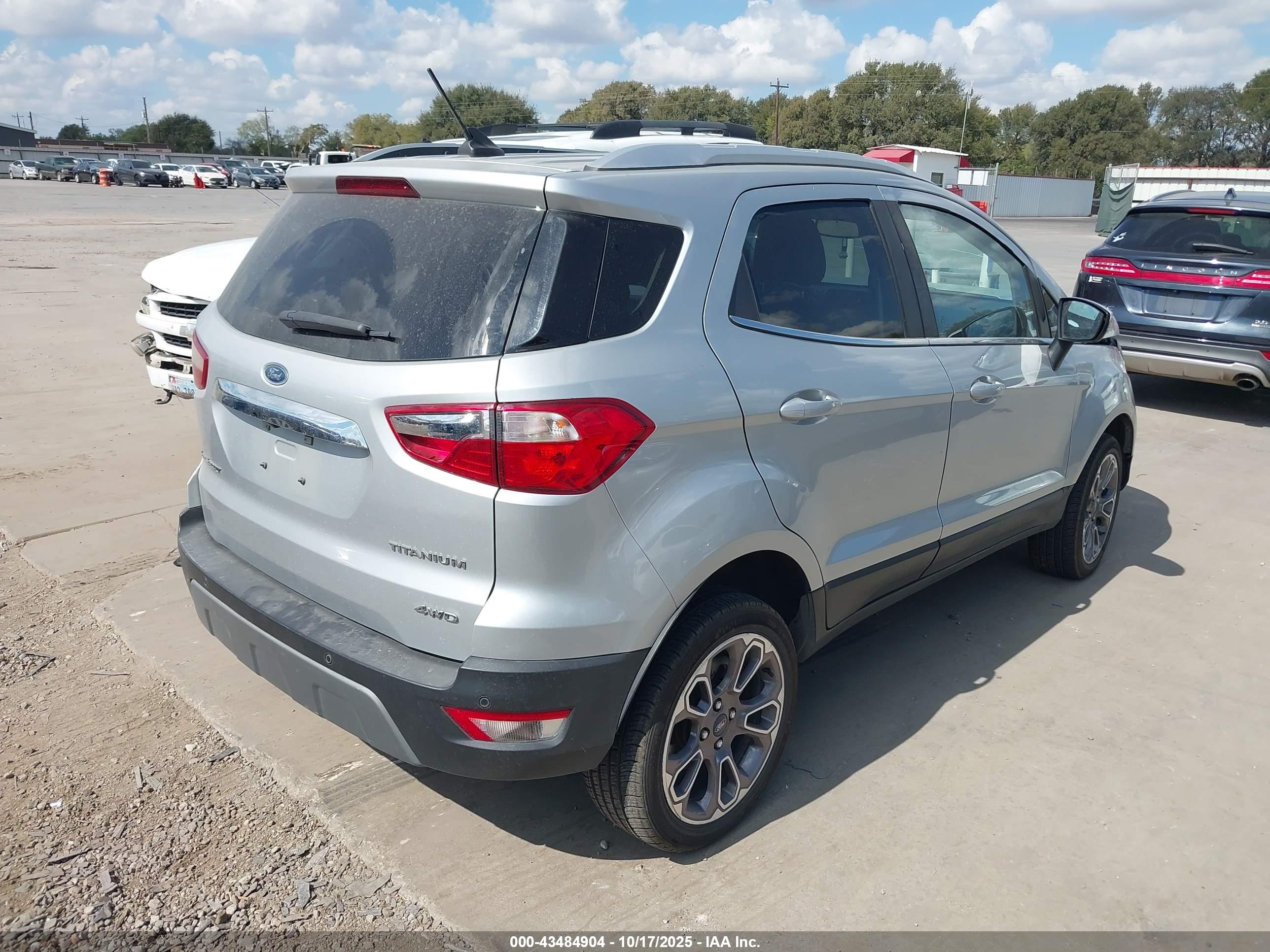 FORD ECOSPORT image 4