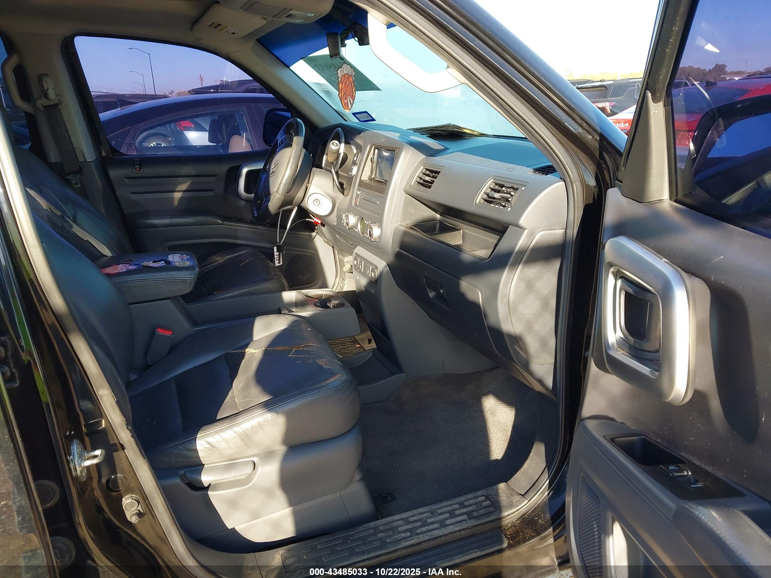 HONDA RIDGELINE image 5