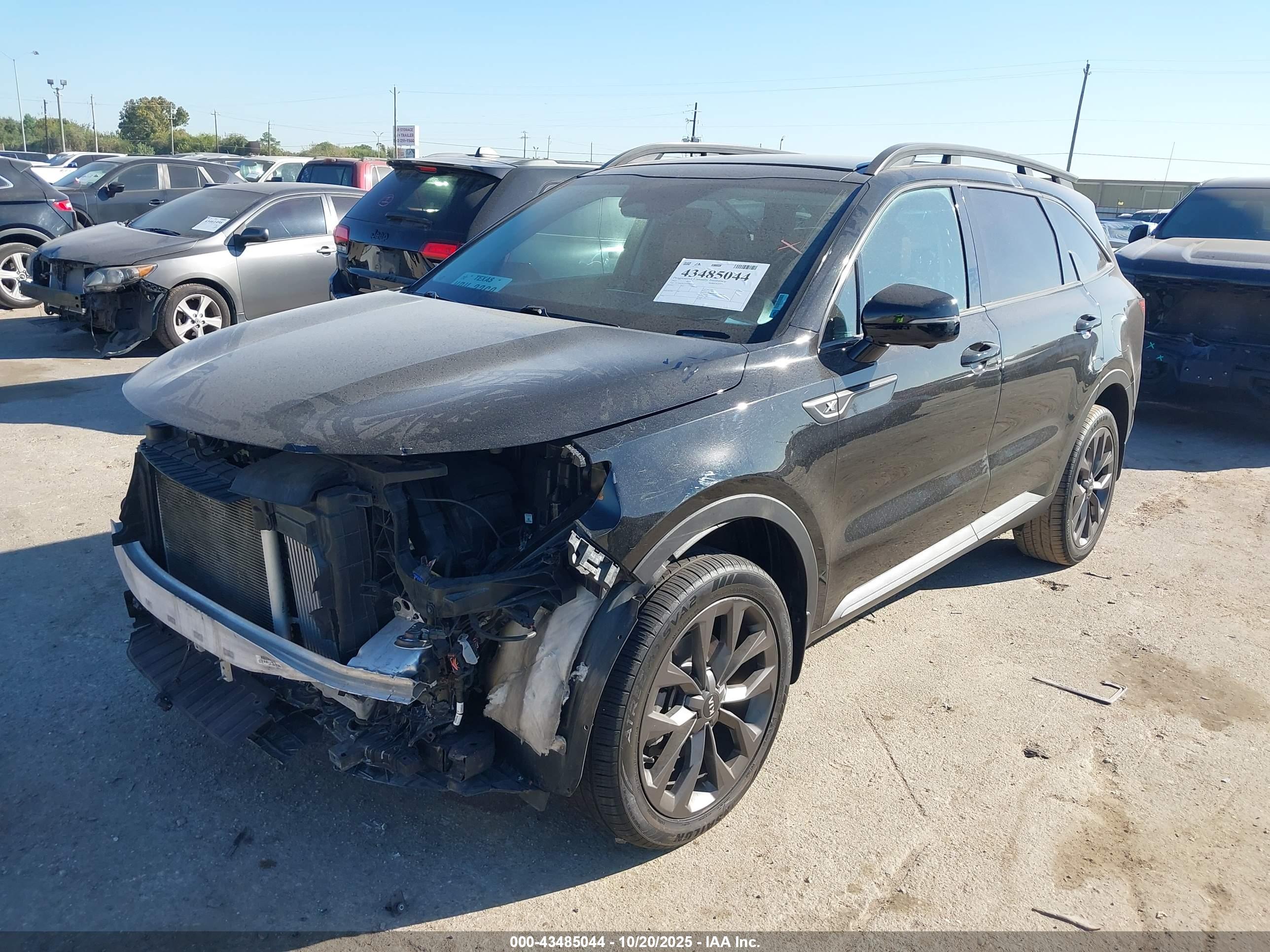 KIA SORENTO image 2