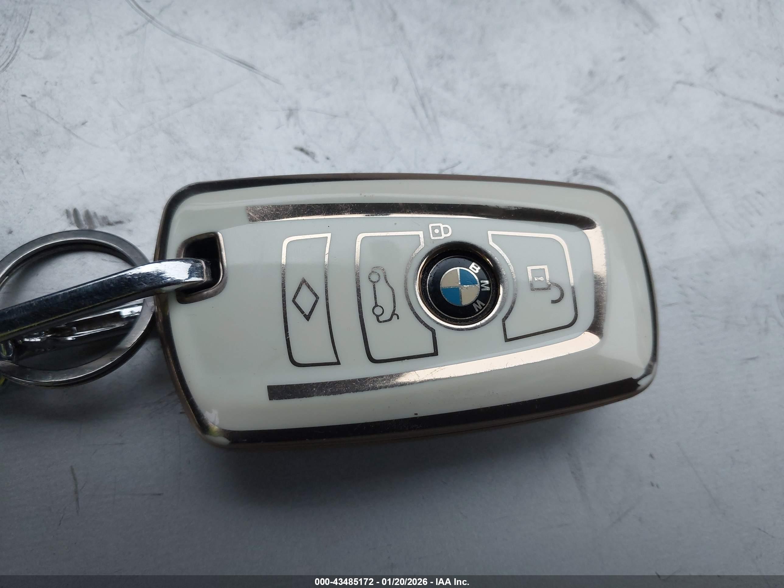 BMW 535I image 11