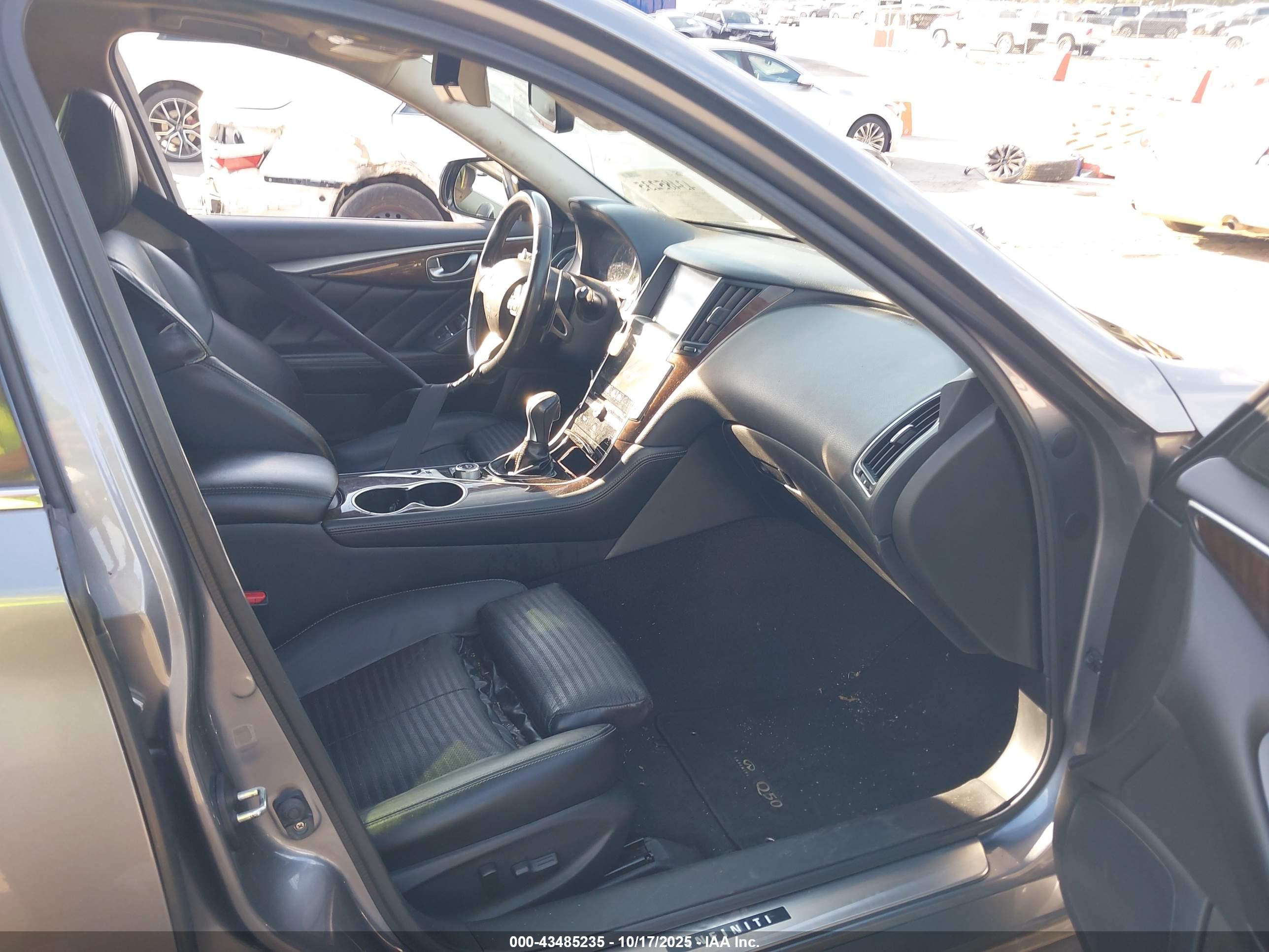 INFINITI Q50 image 5