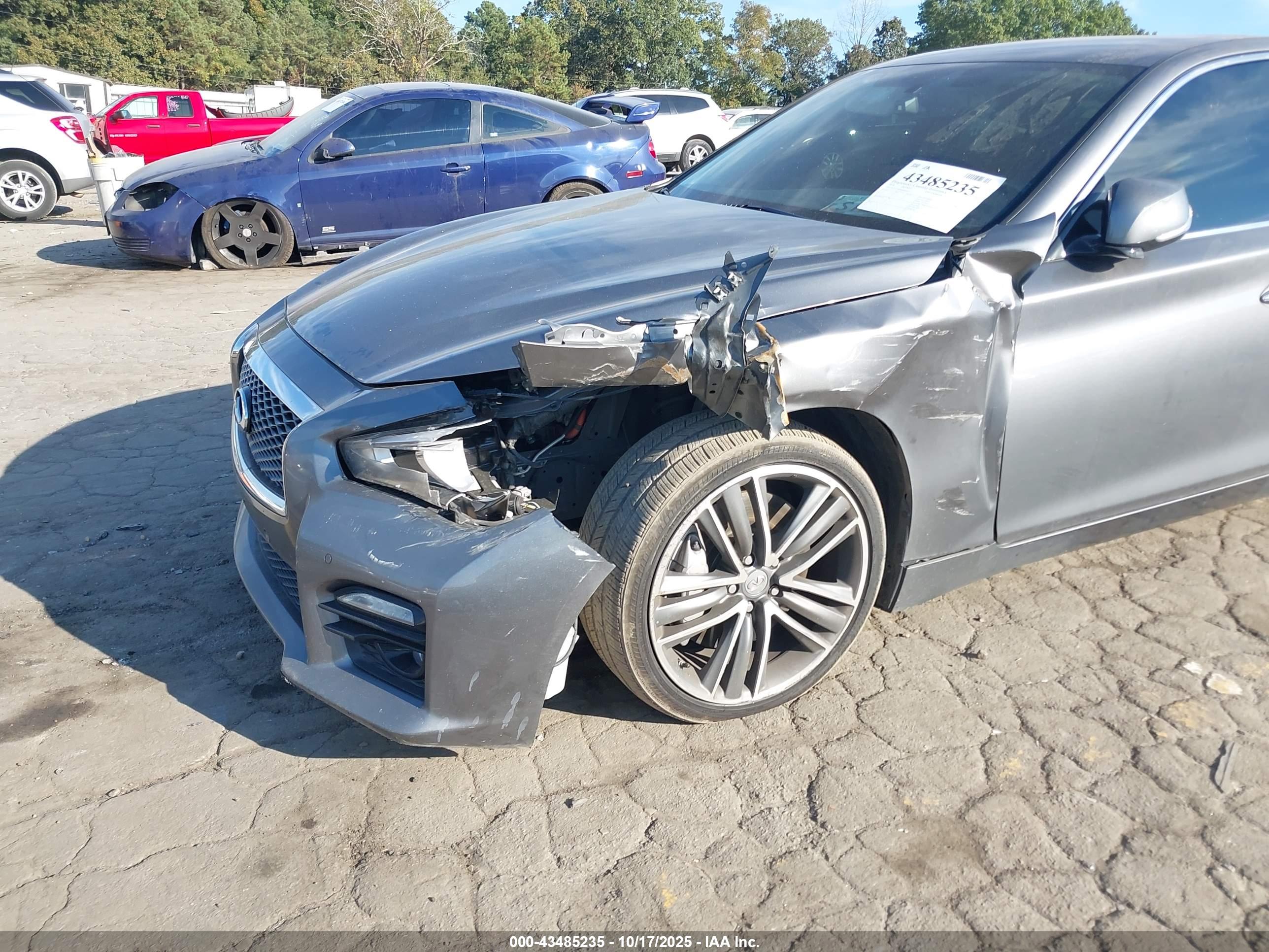 INFINITI Q50 image 6