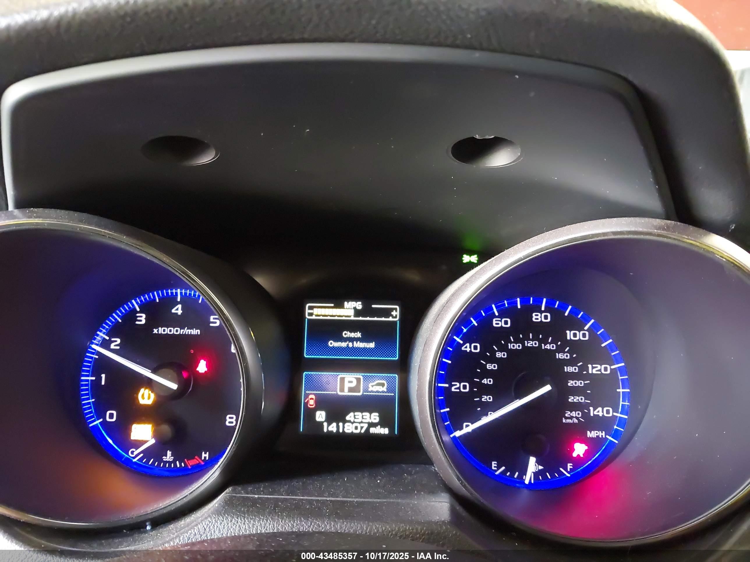 SUBARU OUTBACK image 7