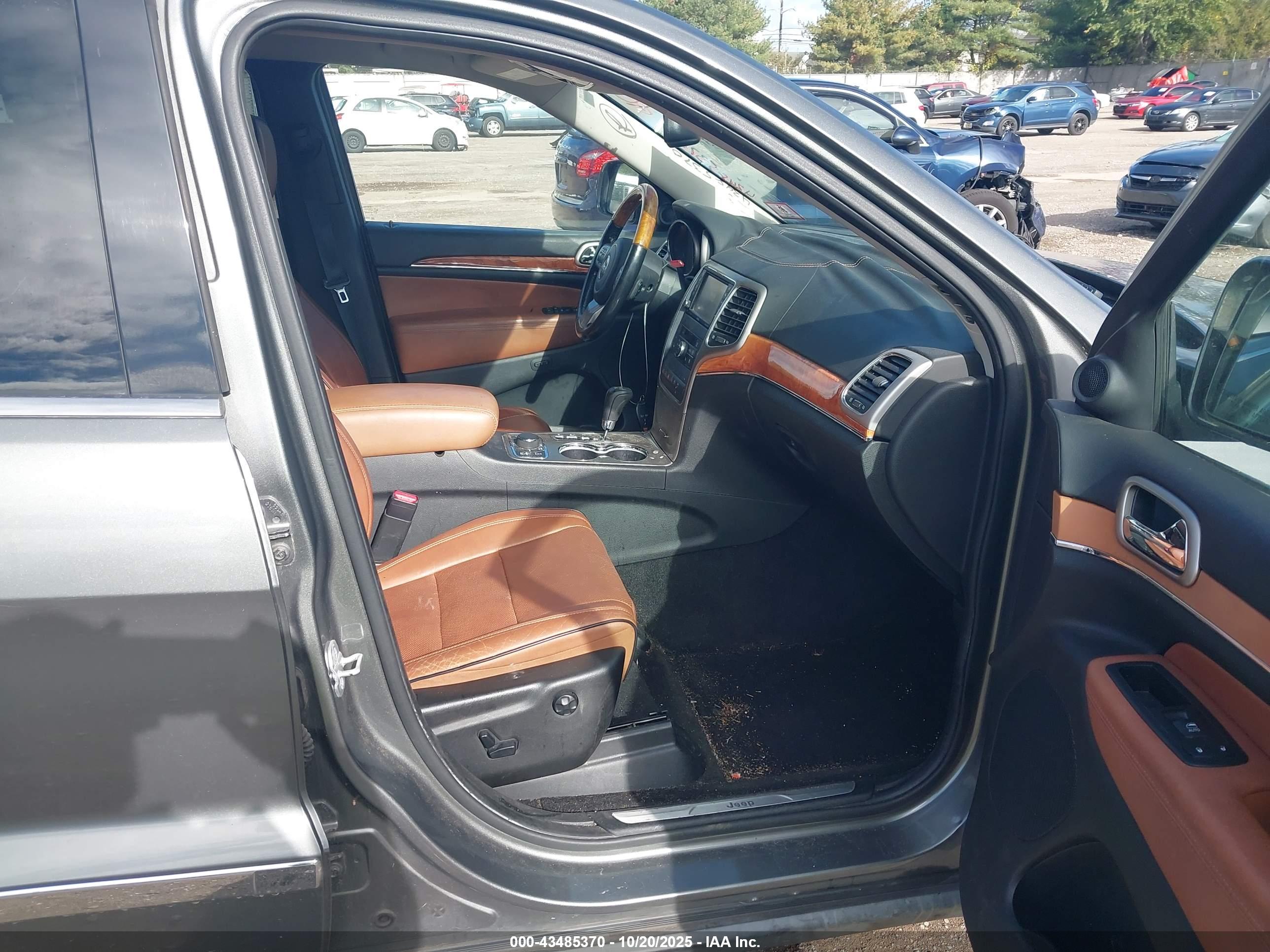 JEEP GRAND image 5